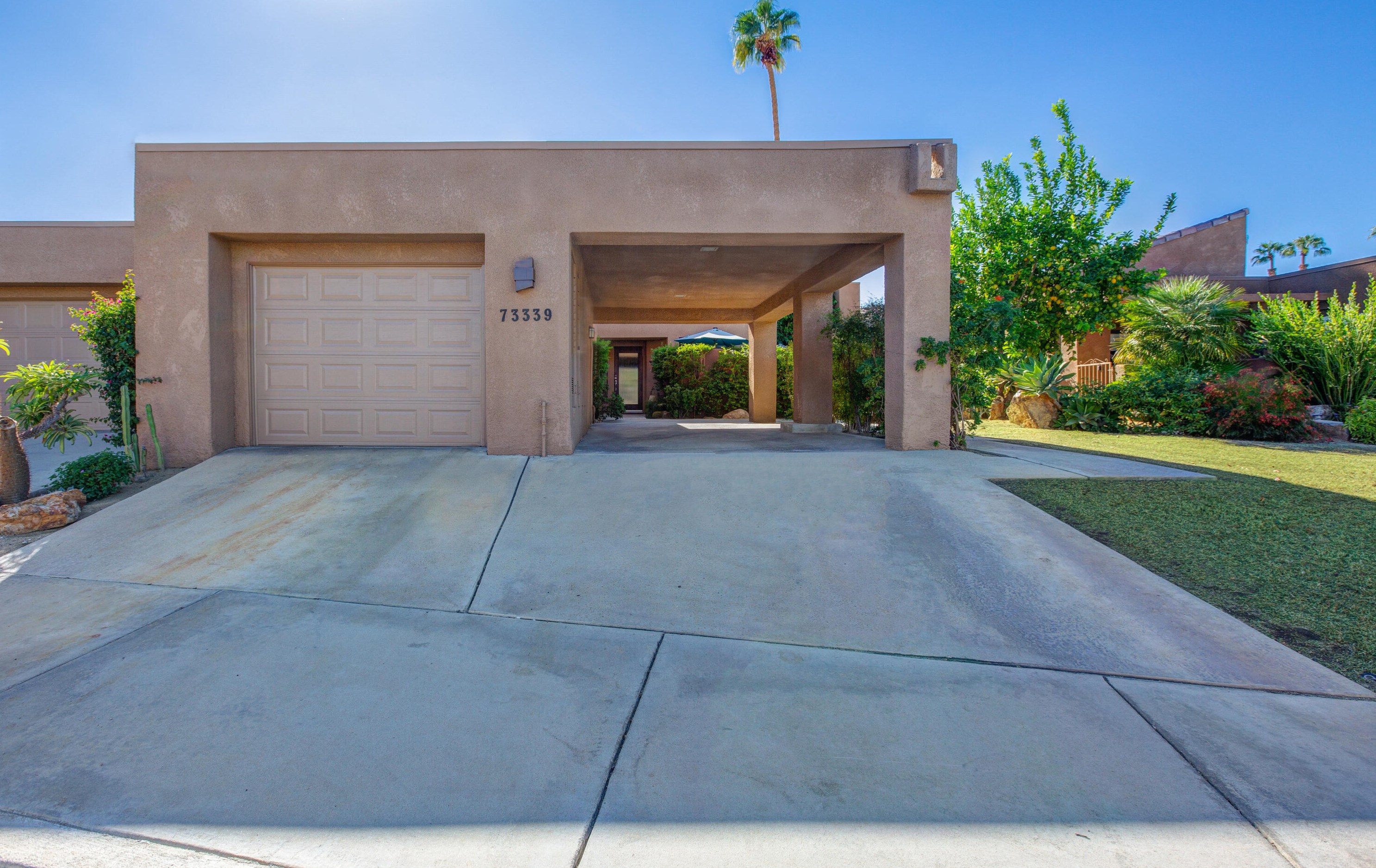 73339 Oriole Ct, Palm Desert, CA 92260-6858