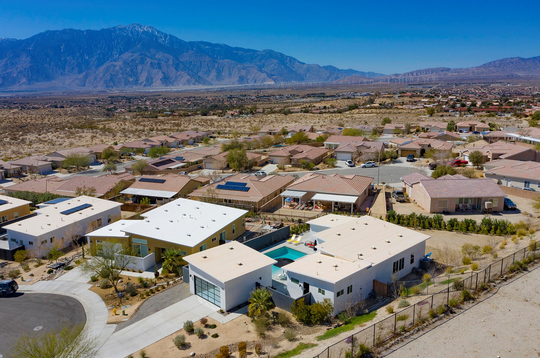 13845 Valley View Ct, Desert Hot Springs CA  92240-6585 exterior