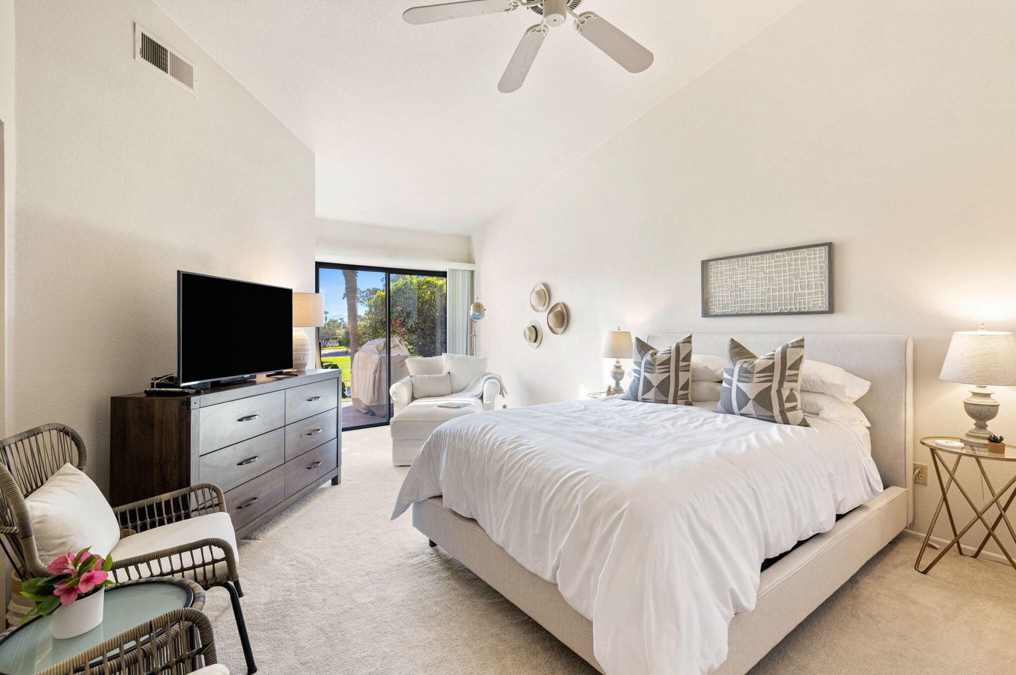 41961 Preston Trl, Palm Desert, CA 92211-9248