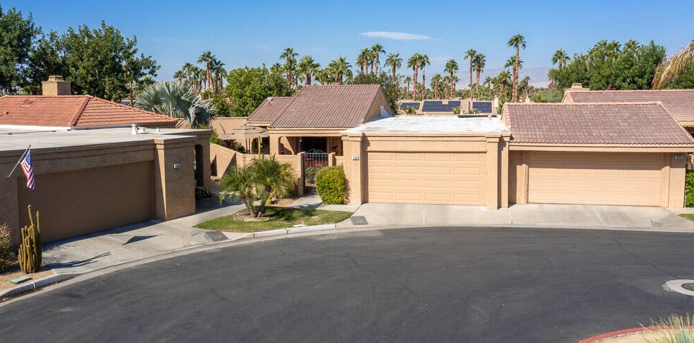 44109 Oran Ct, Palm Desert, CA 92260-8542