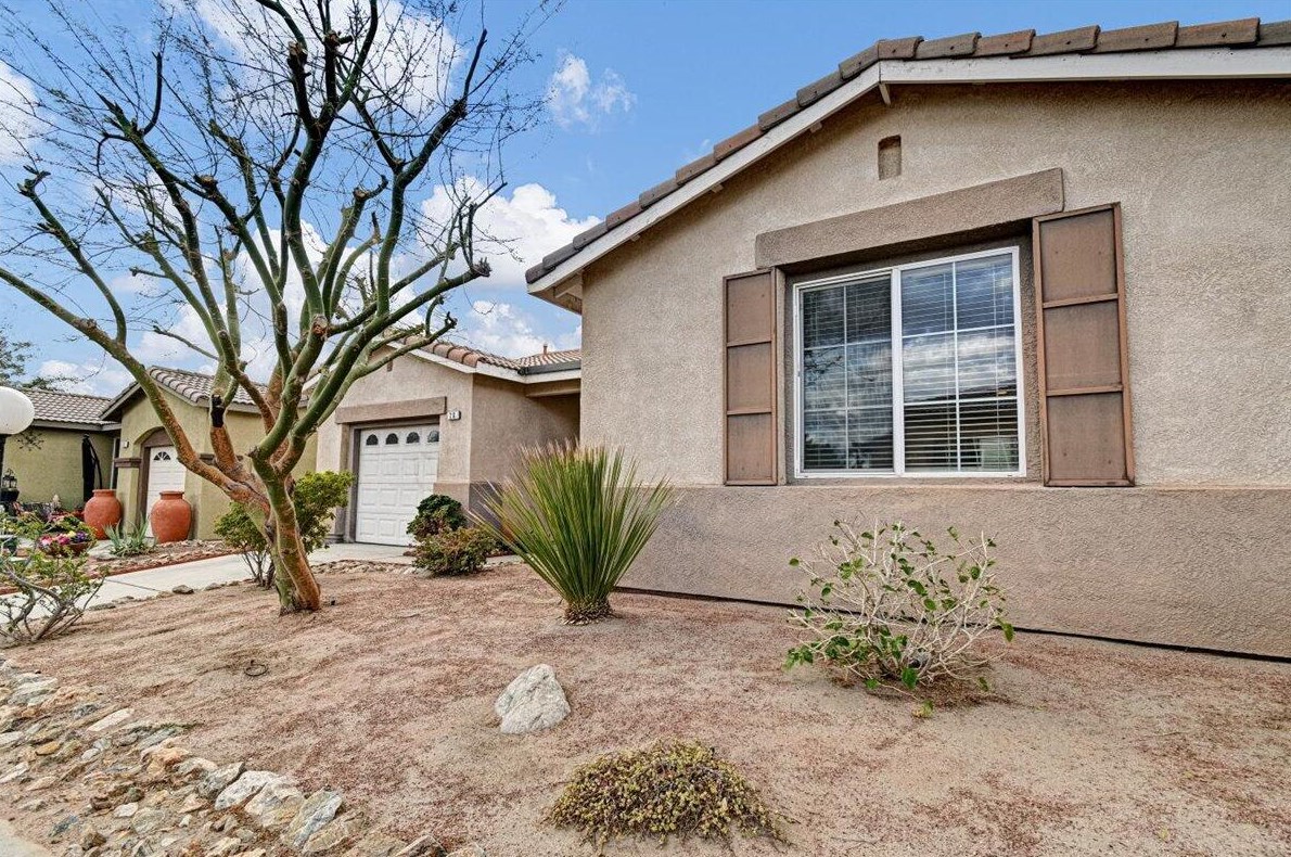 65565 Acoma Ave #20, Desert Hot Springs, CA 92240