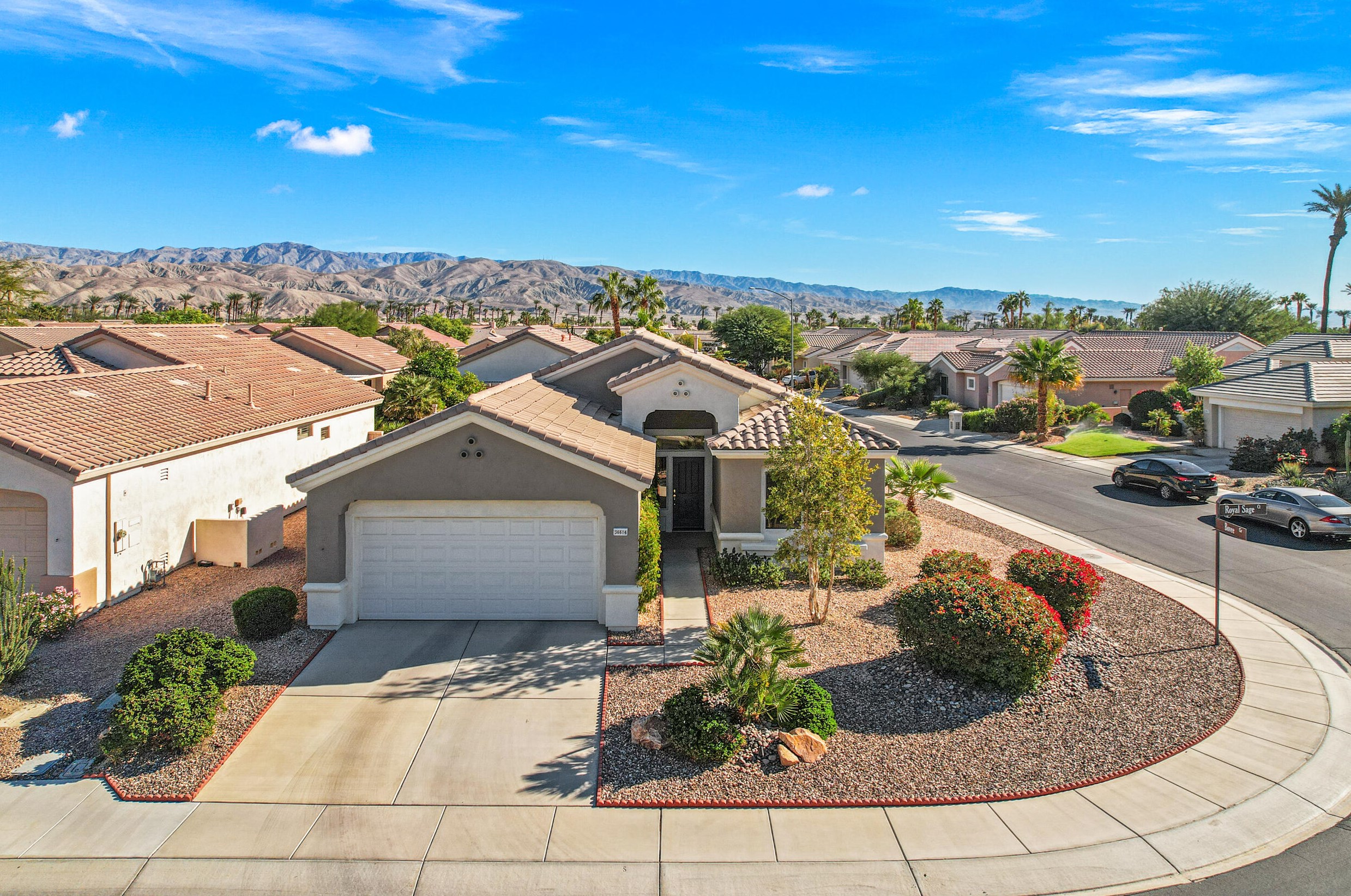 36614 Royal Sage Ct, Palm Desert, CA 92211-2353