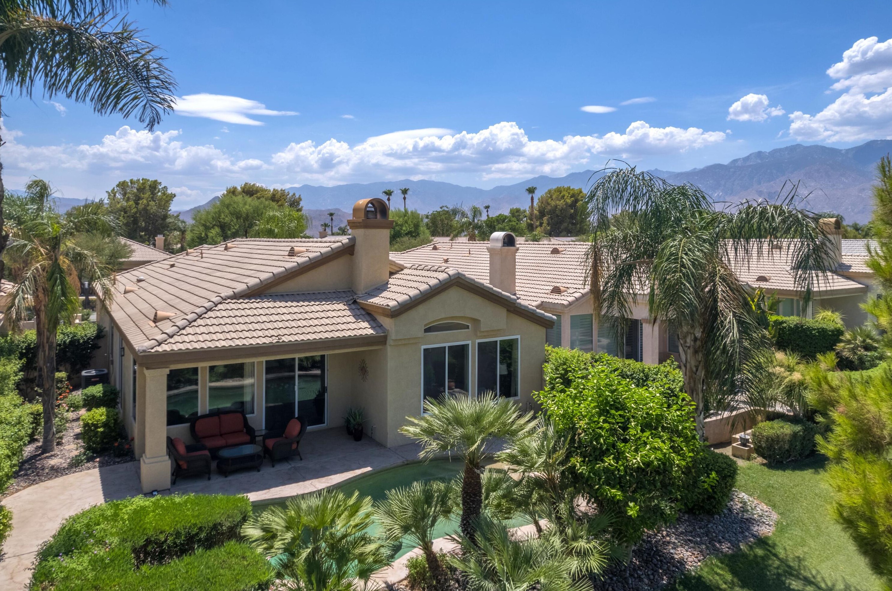 67568 Laguna Dr, Cathedral City, CA 92234-7498