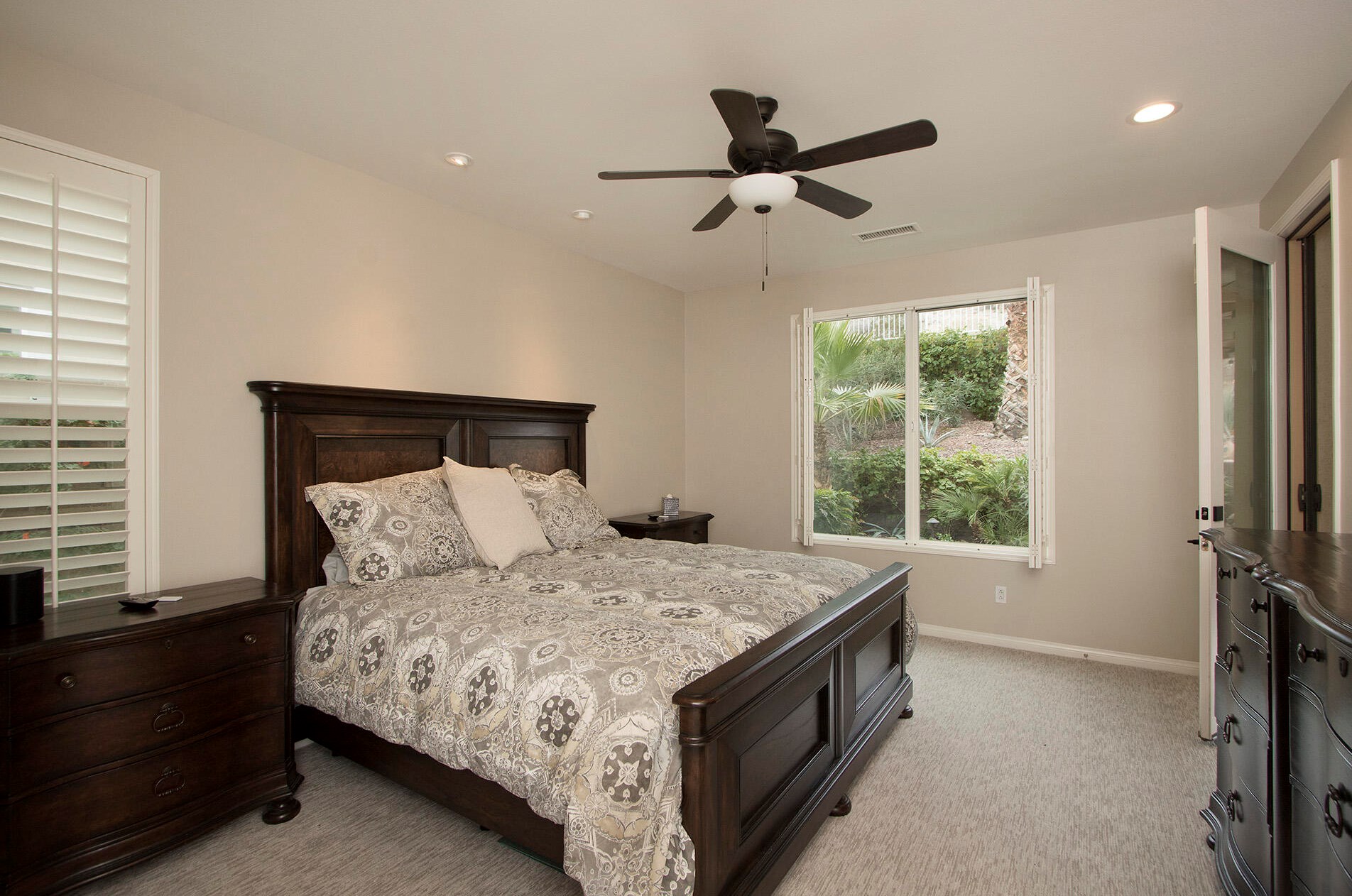 81202 Santa Rosa Ct, La Quinta CA  92253-9338 exterior