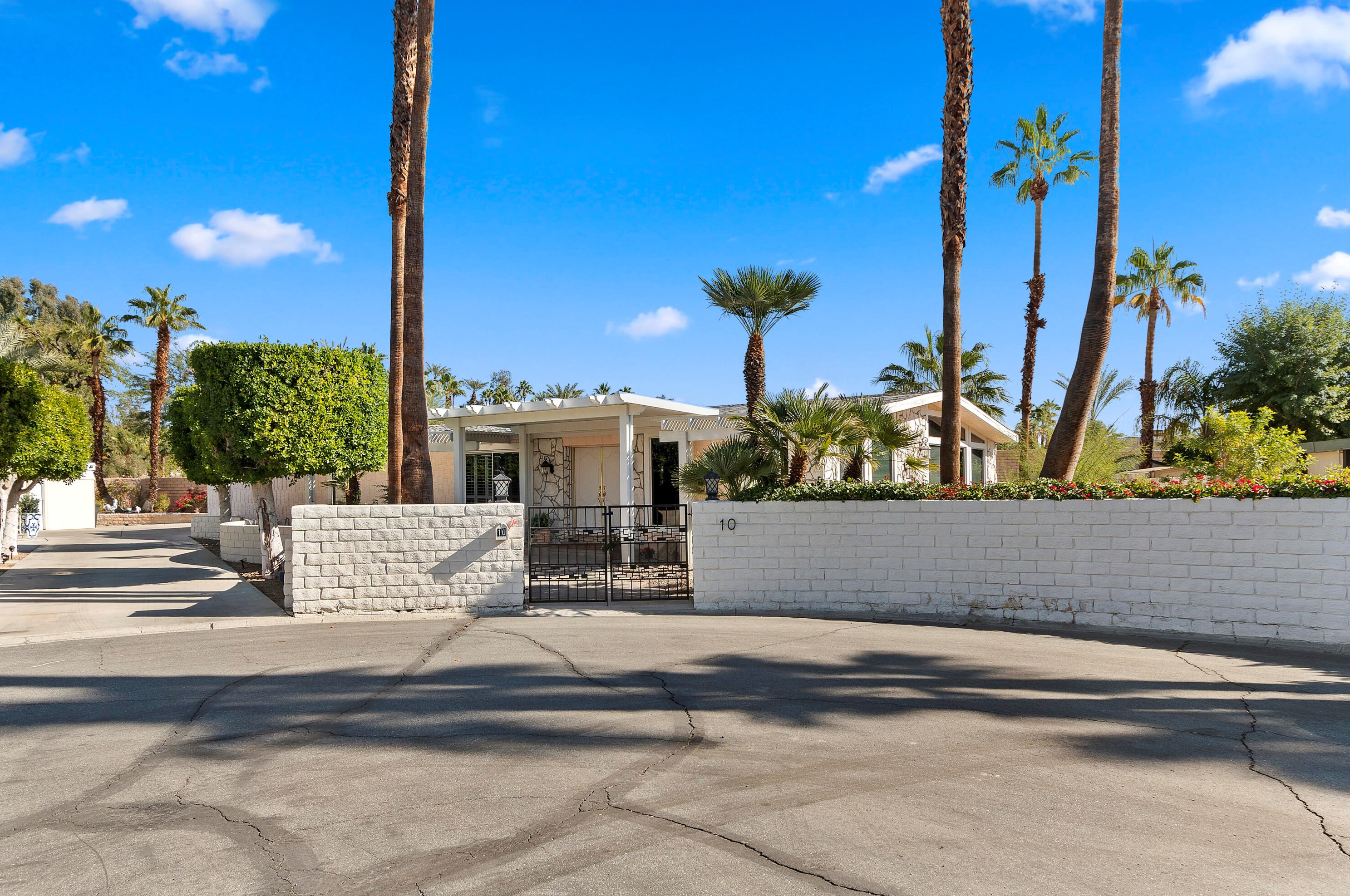 10 International Blvd, Rancho Mirage, CA 92270
