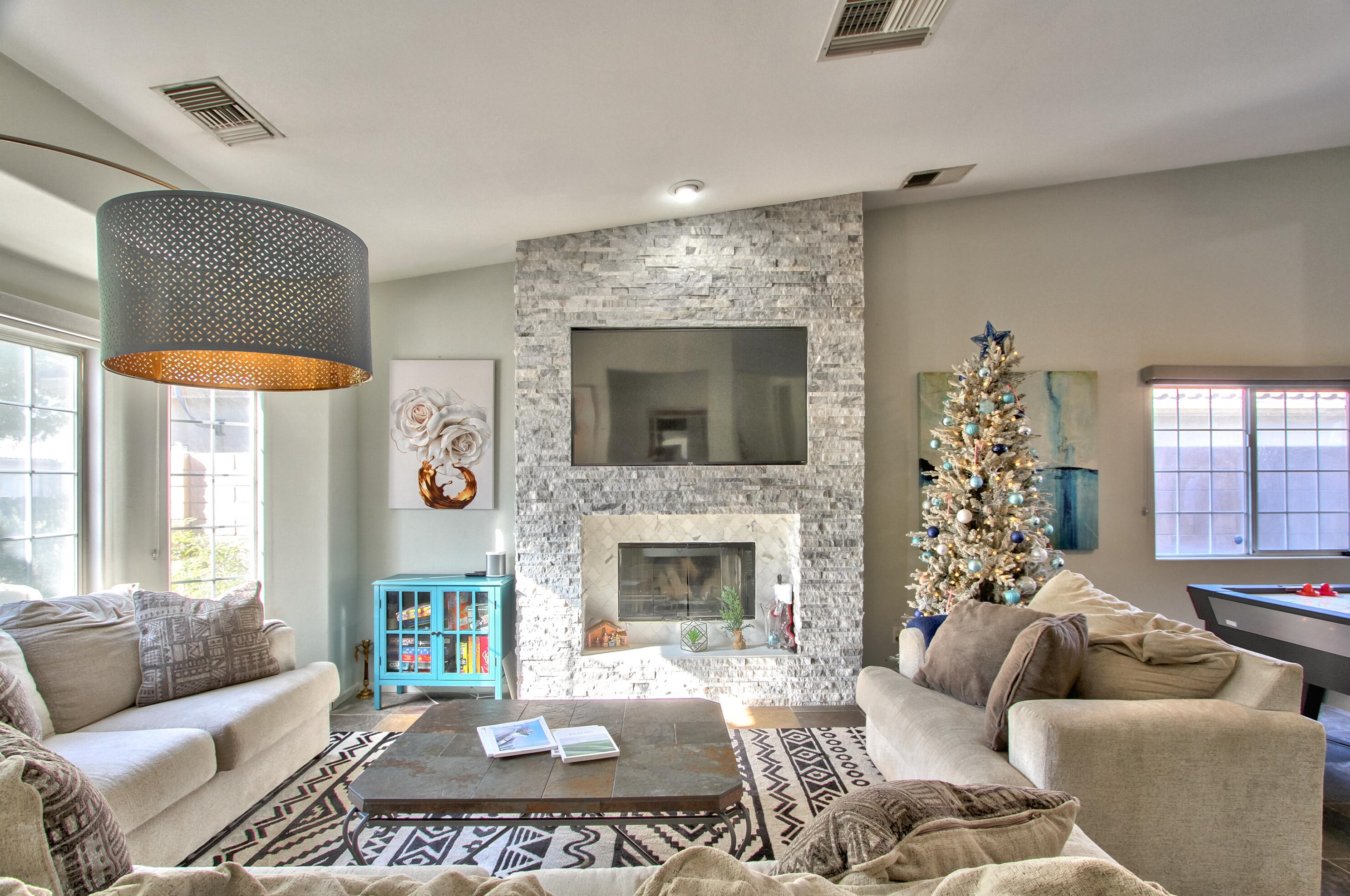 74128 Academy Ln, Palm Desert, CA 92211-2905