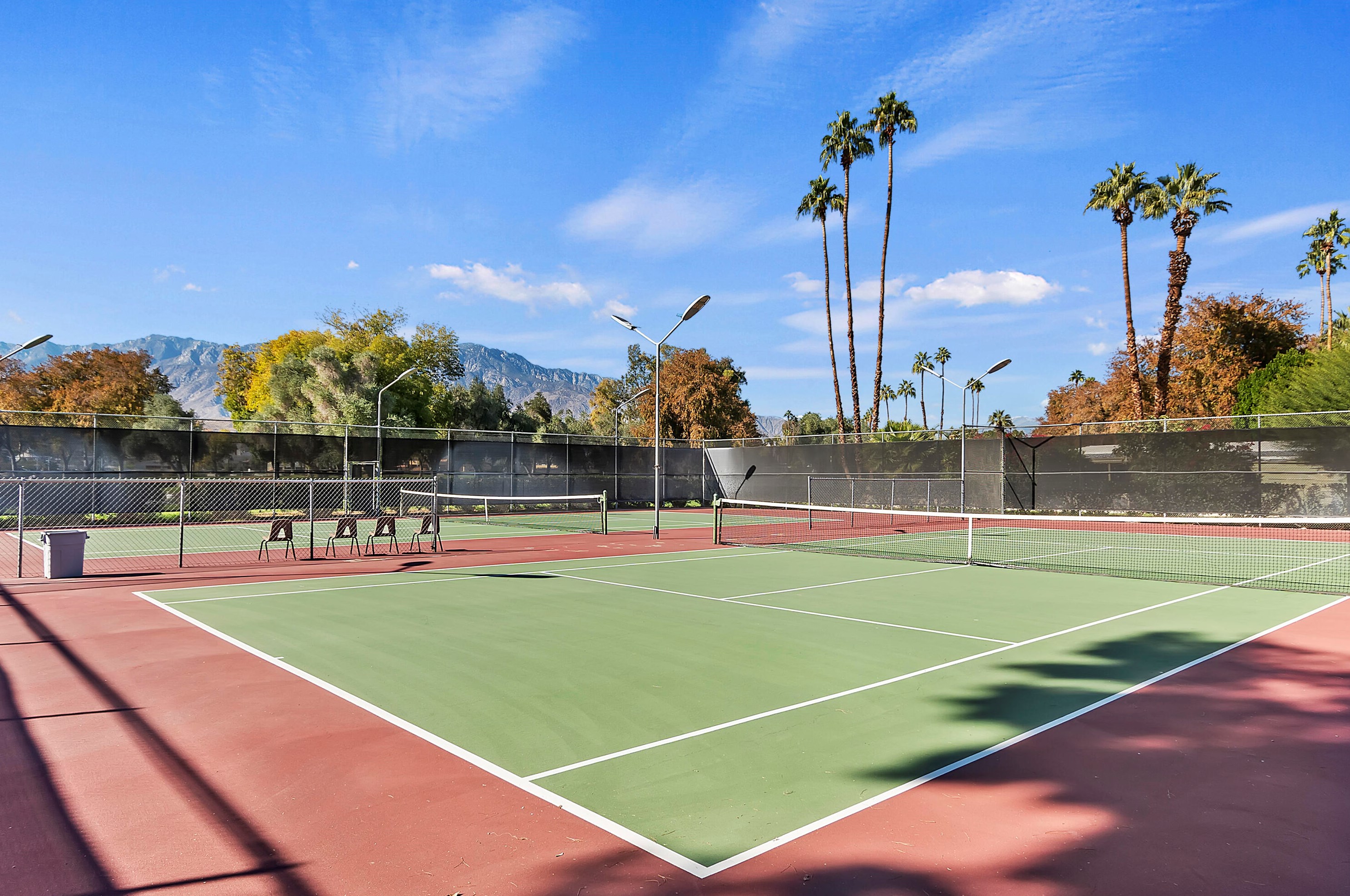 450 Paseo Perdido, Cathedral City CA  92234-1628 exterior