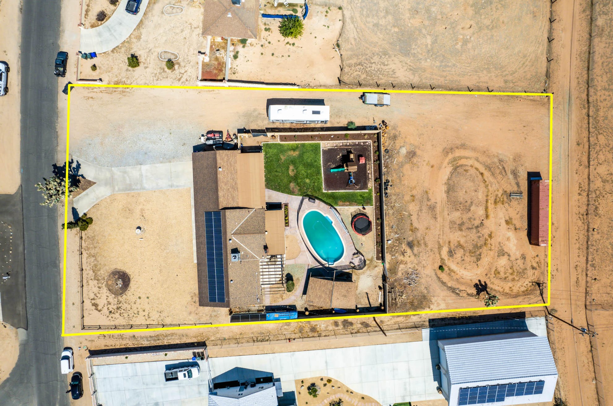 14385 Ricaree Rd, Apple Valley, CA 92307-5723