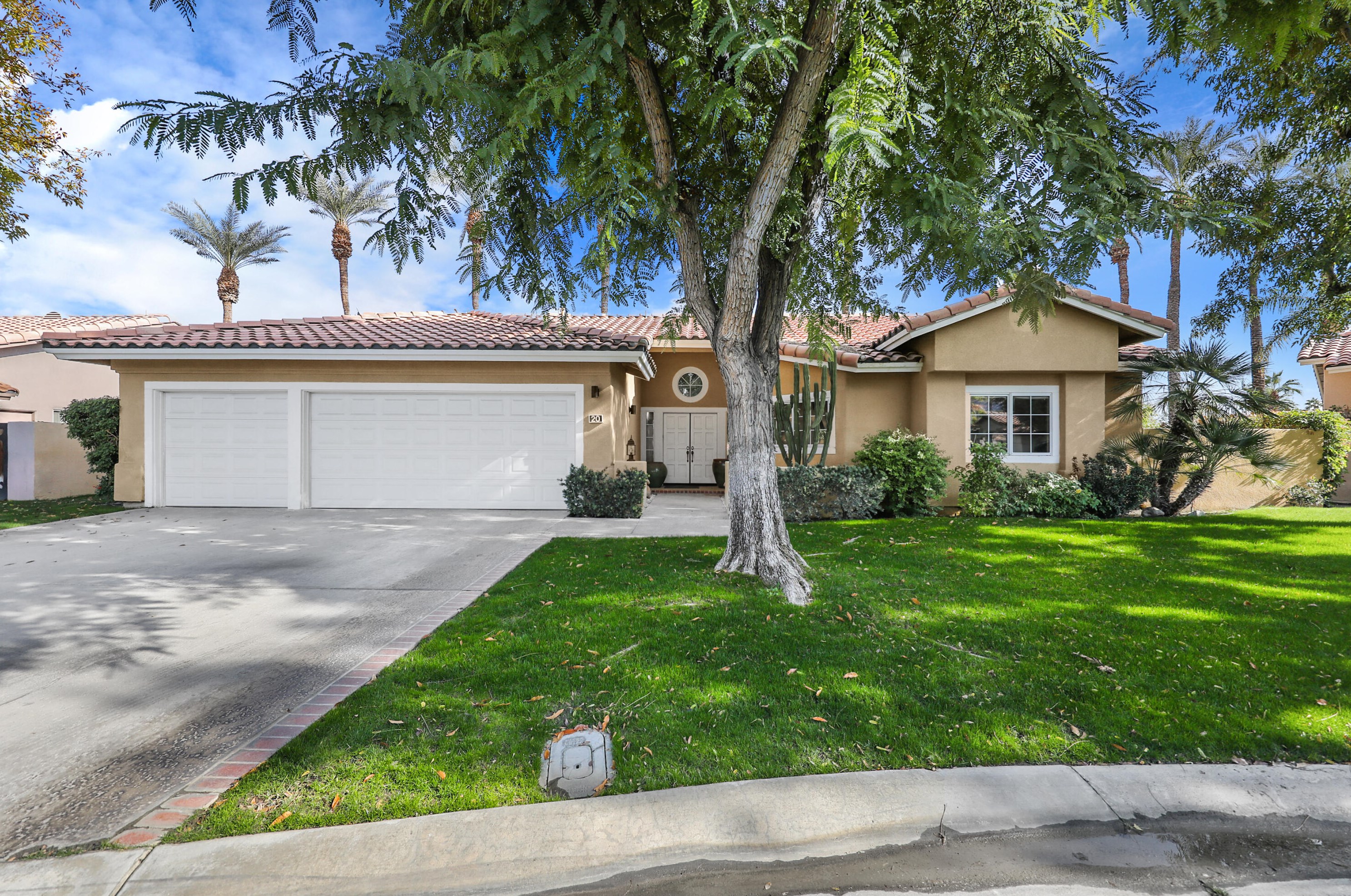20 Park Mirage Ln, Rancho Mirage, CA 92270