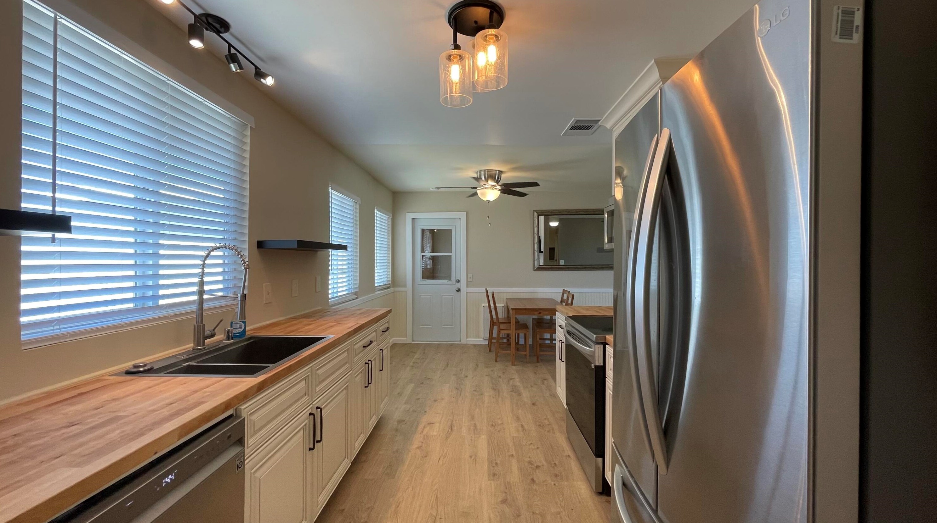 2802 Atlantic Blvd, Thermal CA  92274-6557 exterior