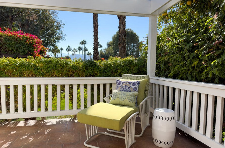 1085 Via Verde, Cathedral City CA  92234-4366 exterior