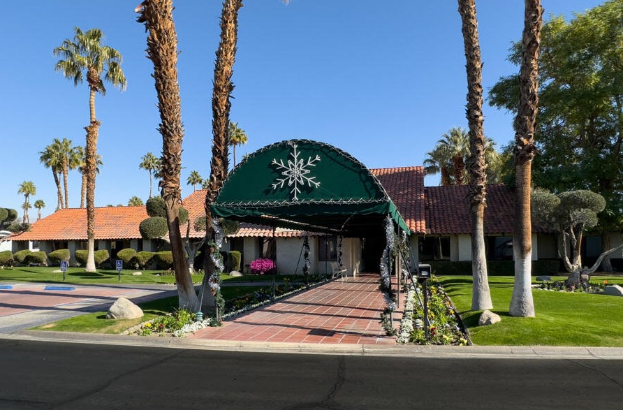 1085 Via Verde, Cathedral City CA  92234-4366 exterior
