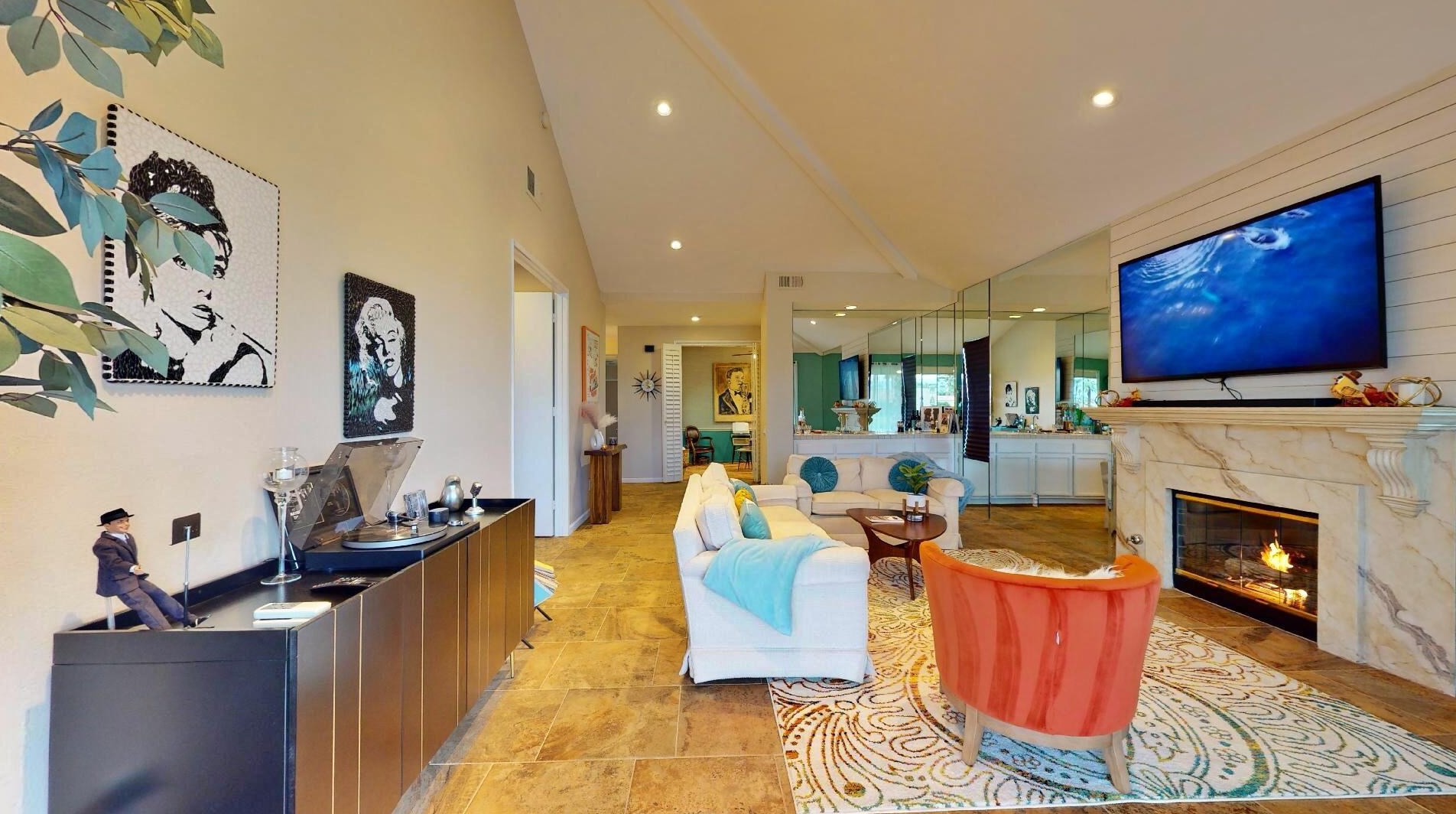 84 Lakeshore Dr, Rancho Mirage, CA 92270
