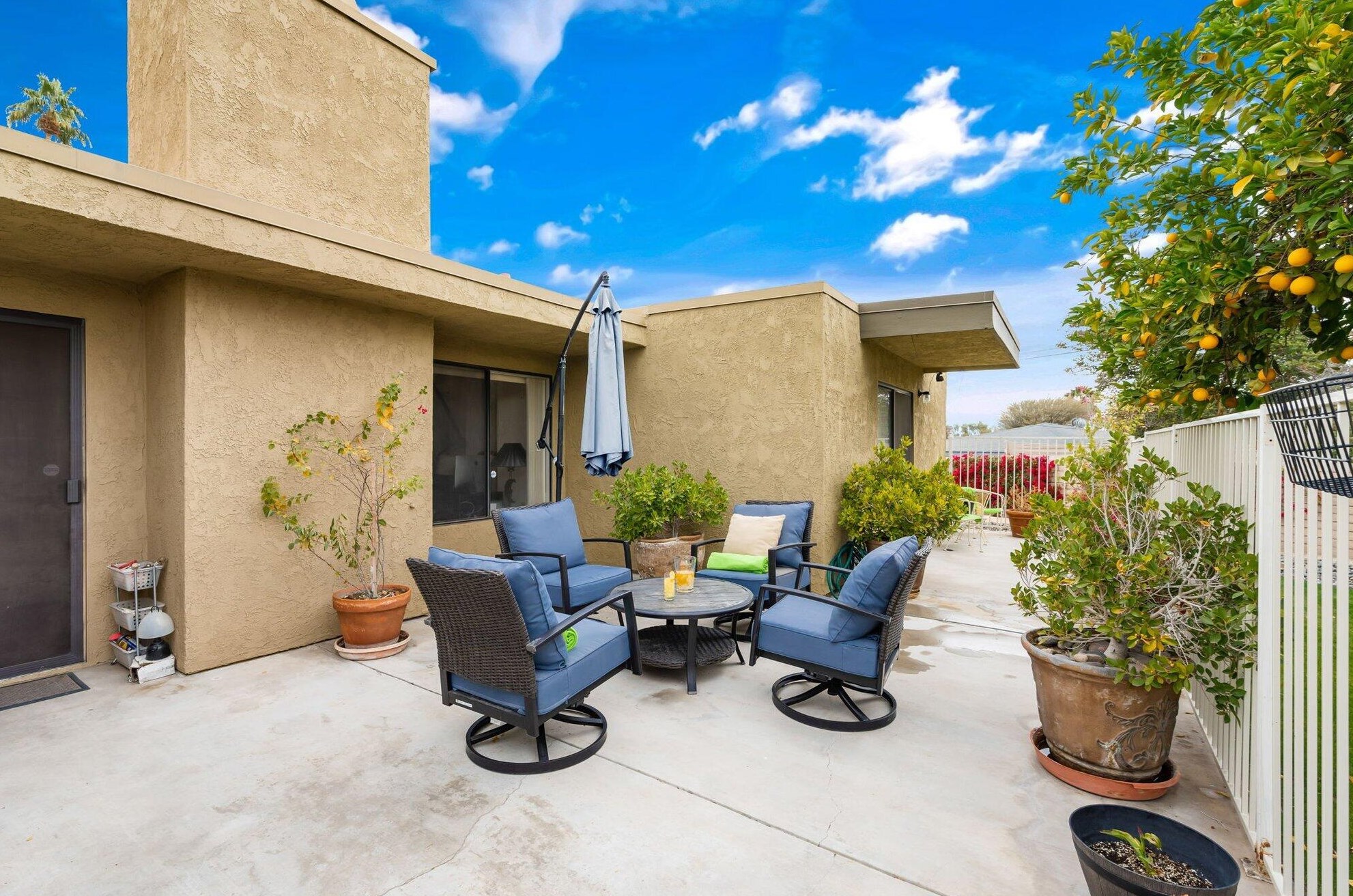 74230 Santa Rosa Cir, Palm Desert, CA 92260-3000