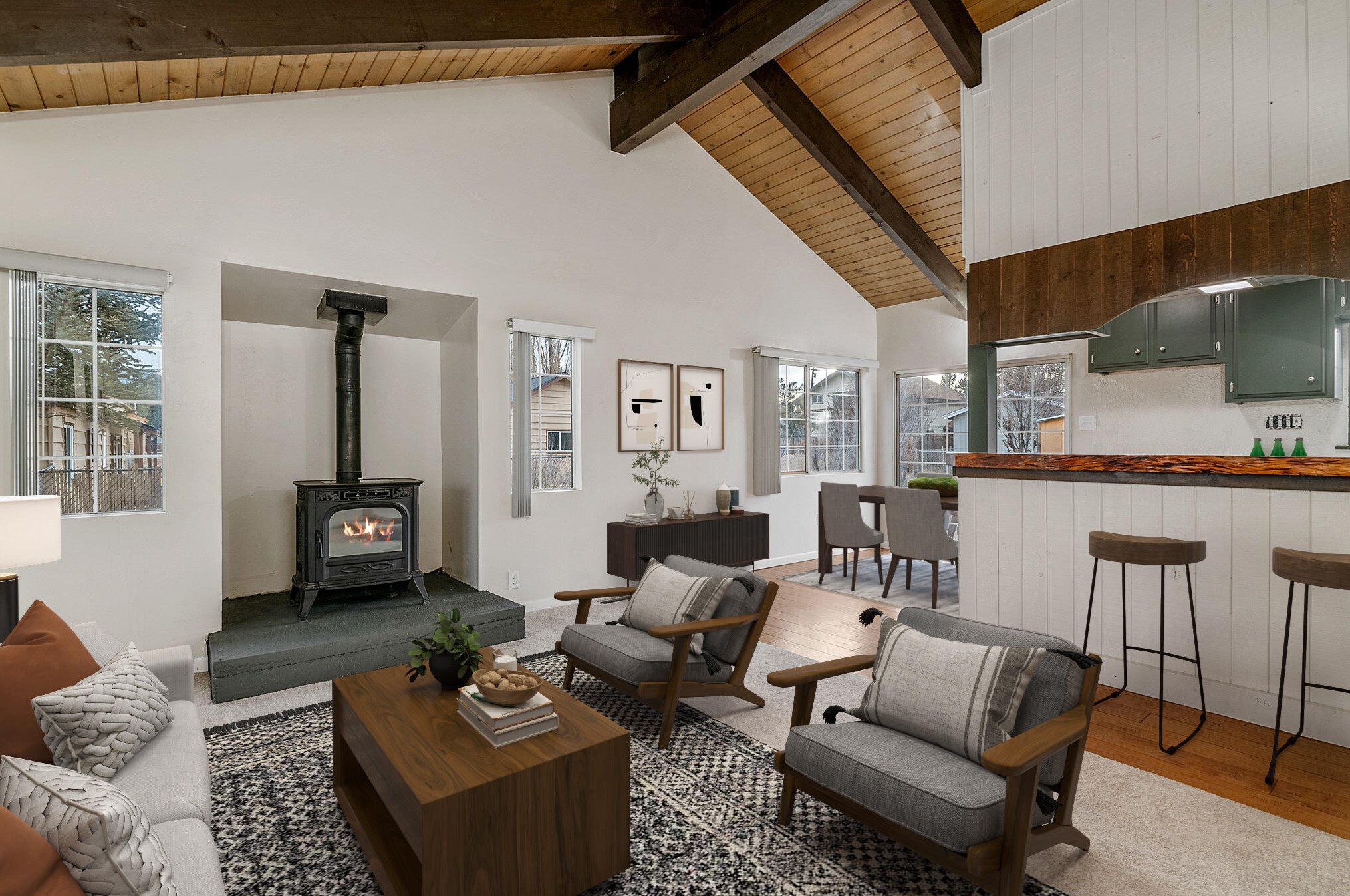 913 Mt Doble Dr, Big Bear City, CA 92314