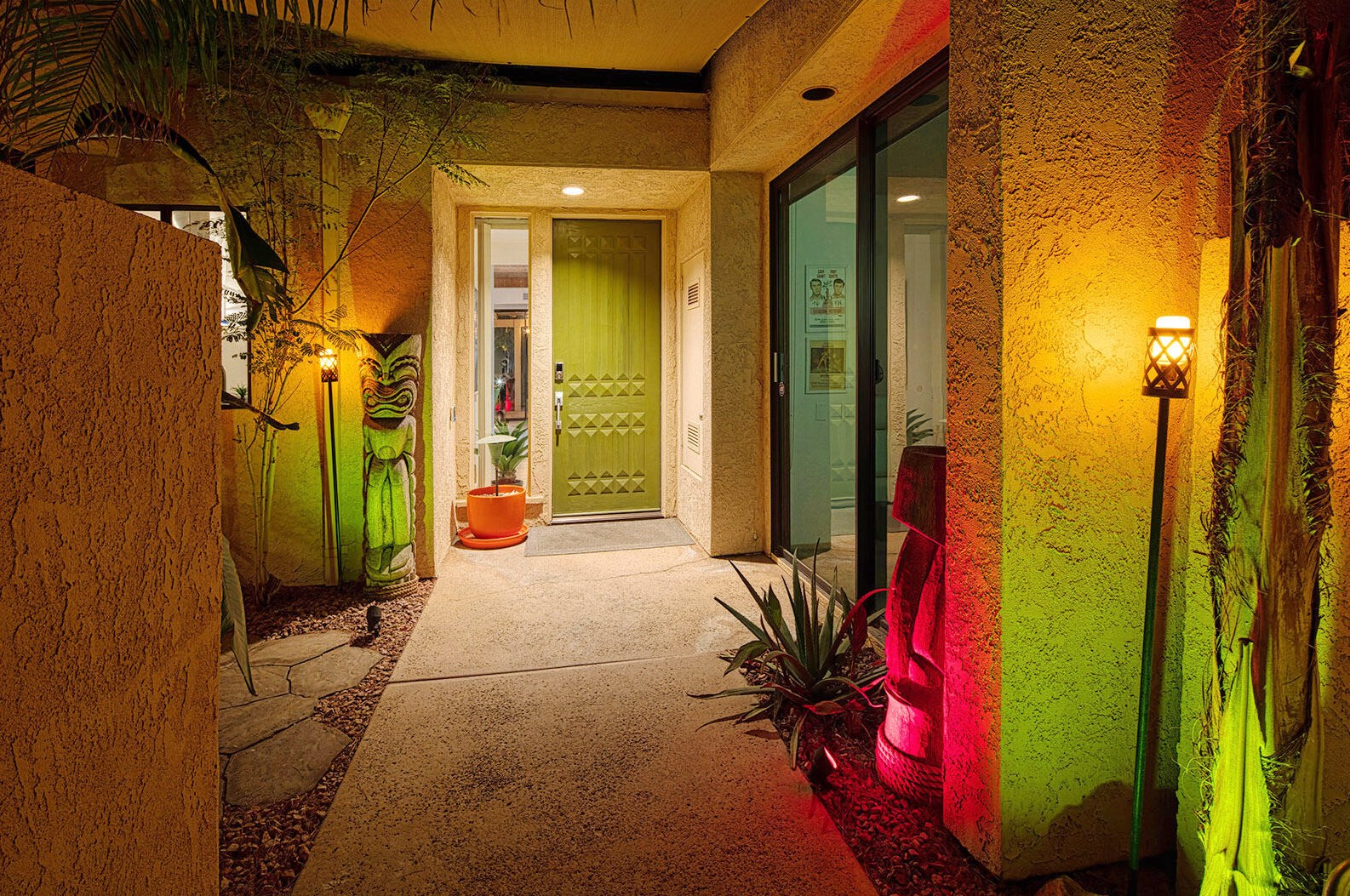 612 Desert W Dr, Rancho Mirage, CA 92270
