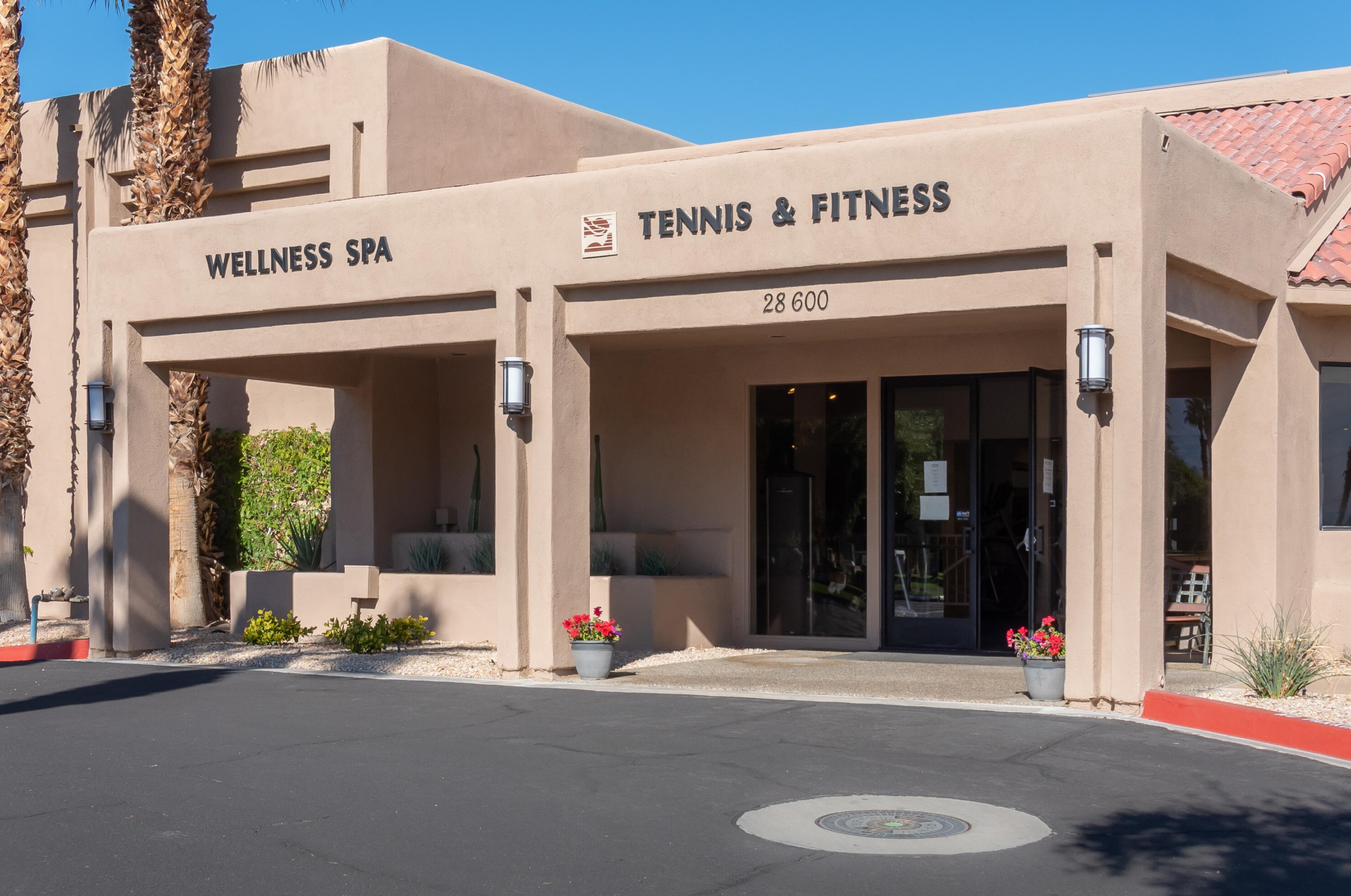 28610 Taos Ct, Cathedral City CA  92234-3574 exterior