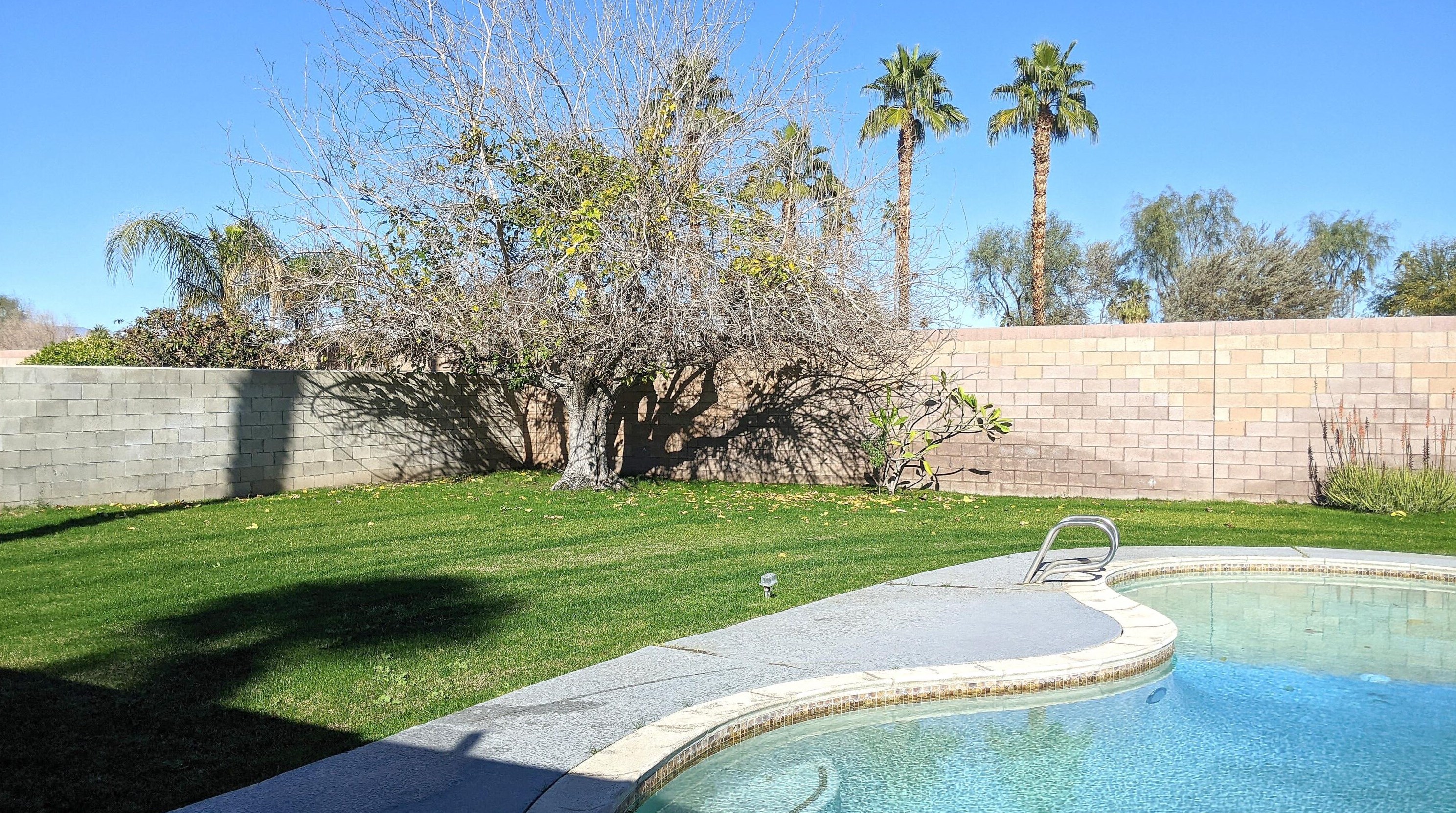 74250 Goleta Ave, Palm Desert, CA 92260-3061