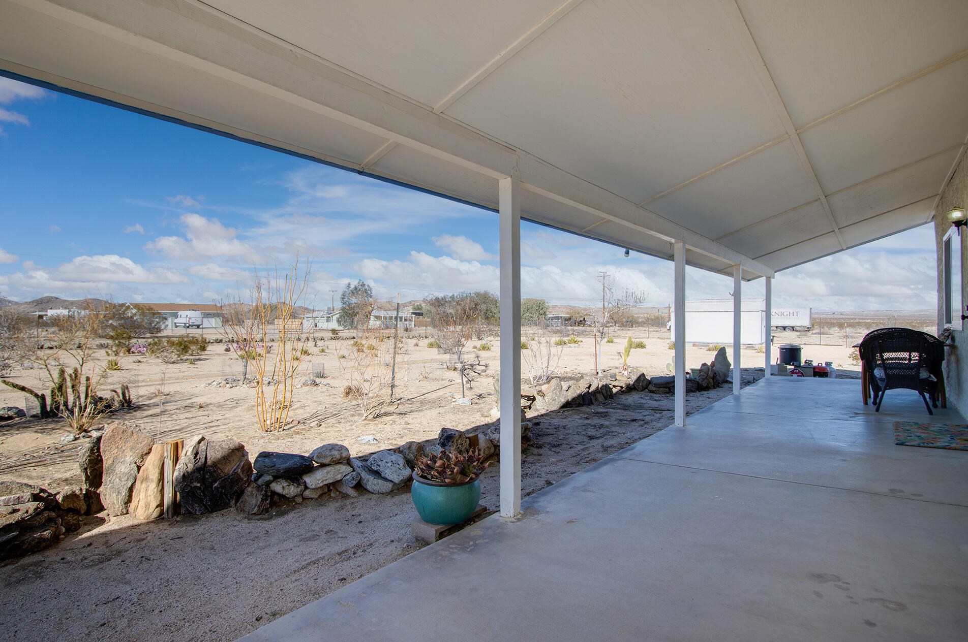 4545 Sunkist Rd, Joshua Tree CA  92252-4471 exterior