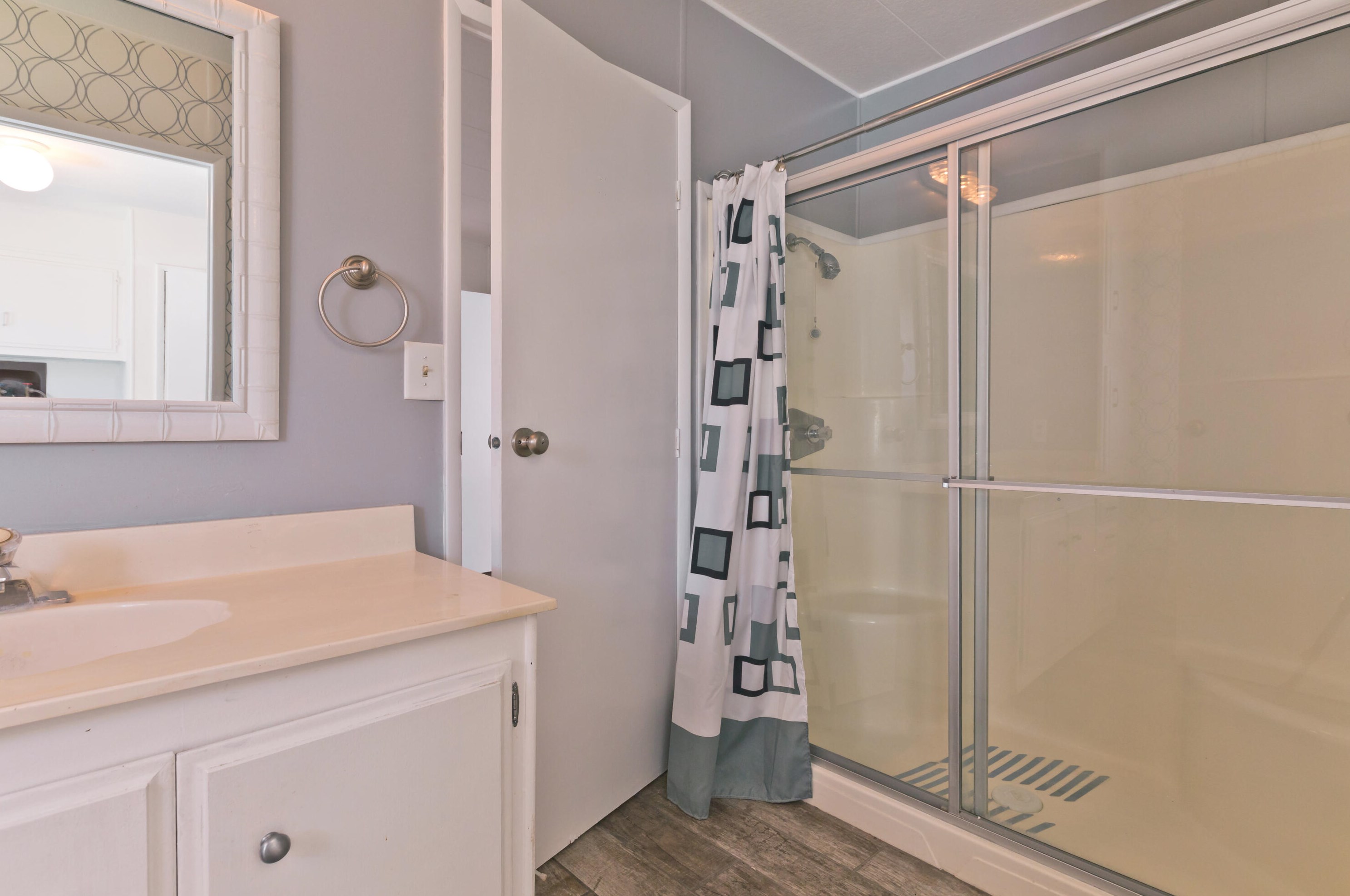 1076 Via Grande, Cathedral City CA  92234-4330 exterior