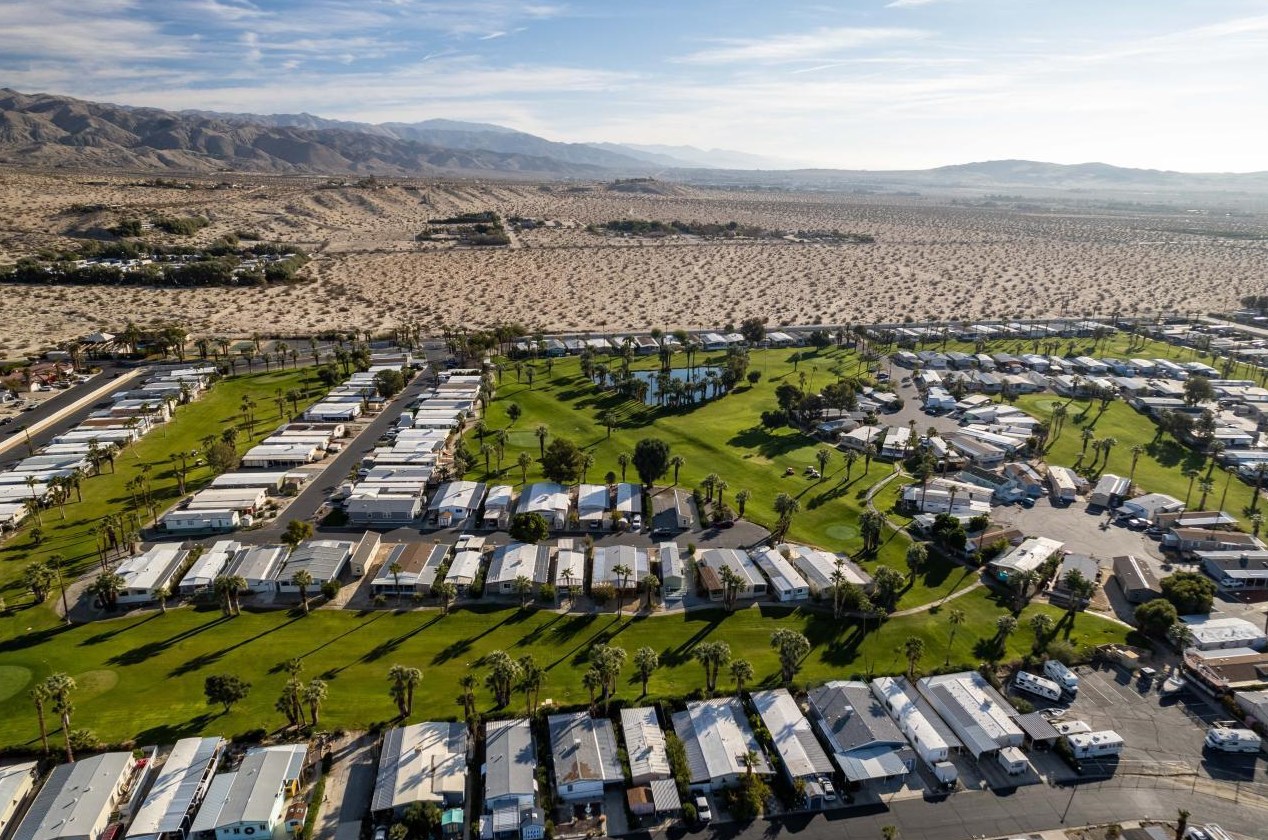 15500 Bubbling Wells Rd #282, Desert Hot Springs, CA 92240