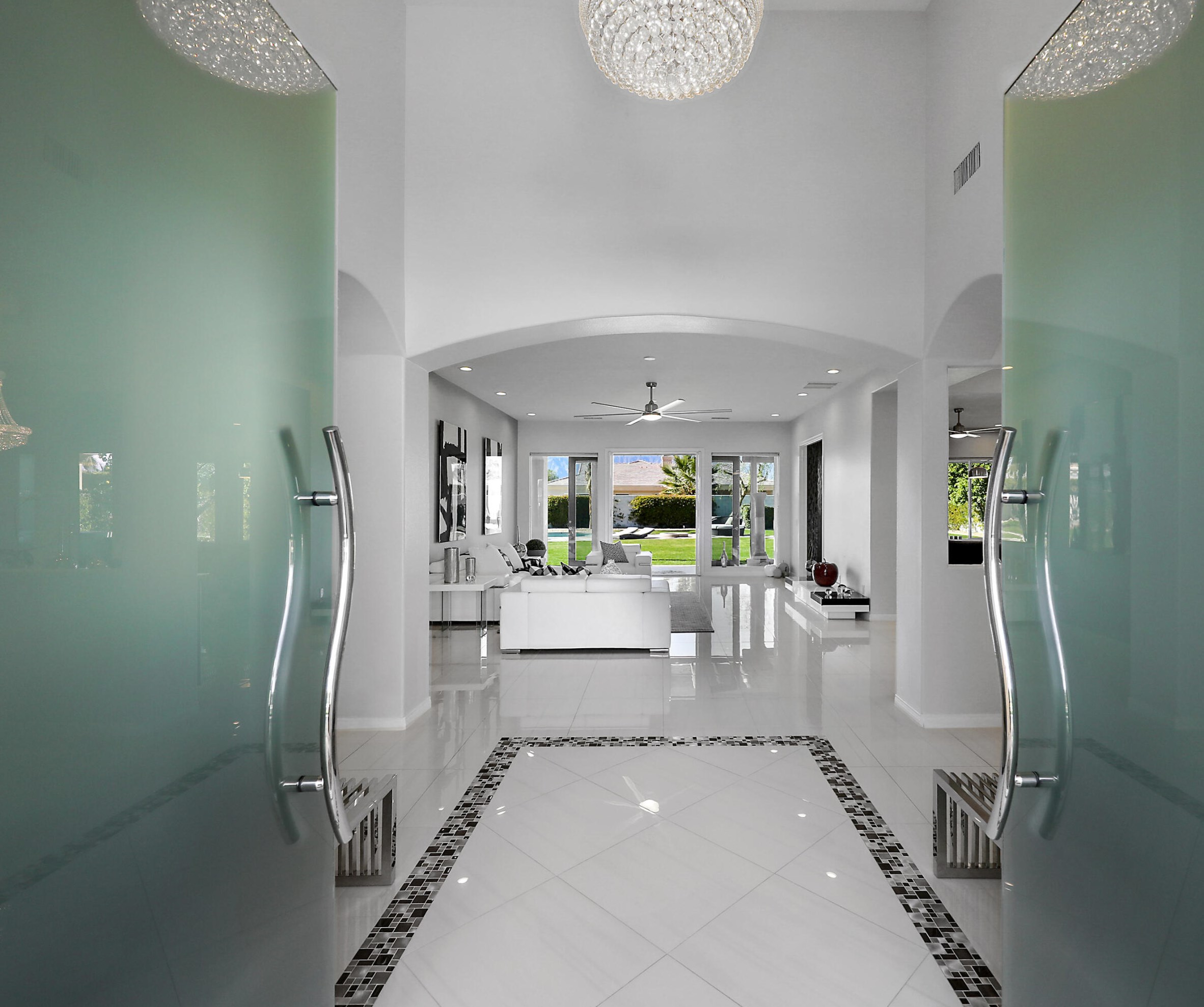 5 Curie Ct, Rancho Mirage, CA 92270