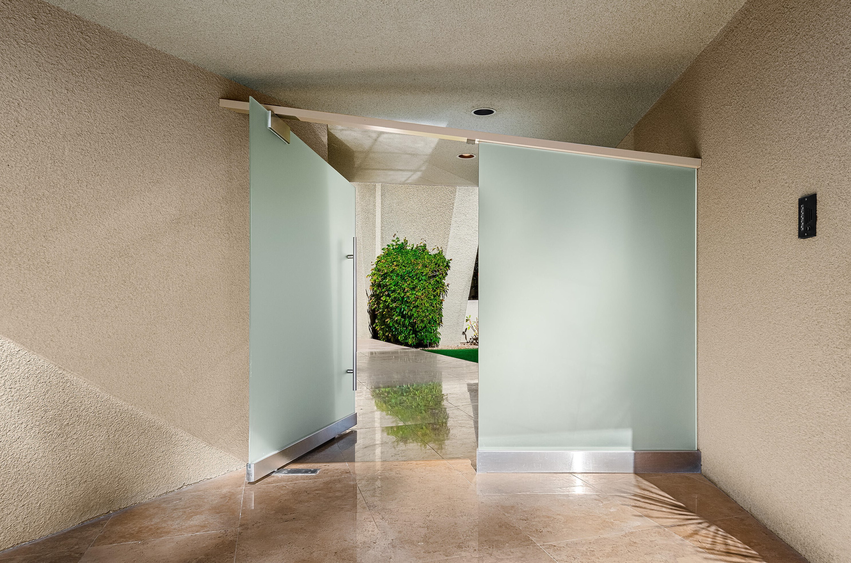 119 Waterford Cir, Rancho Mirage, CA 92270