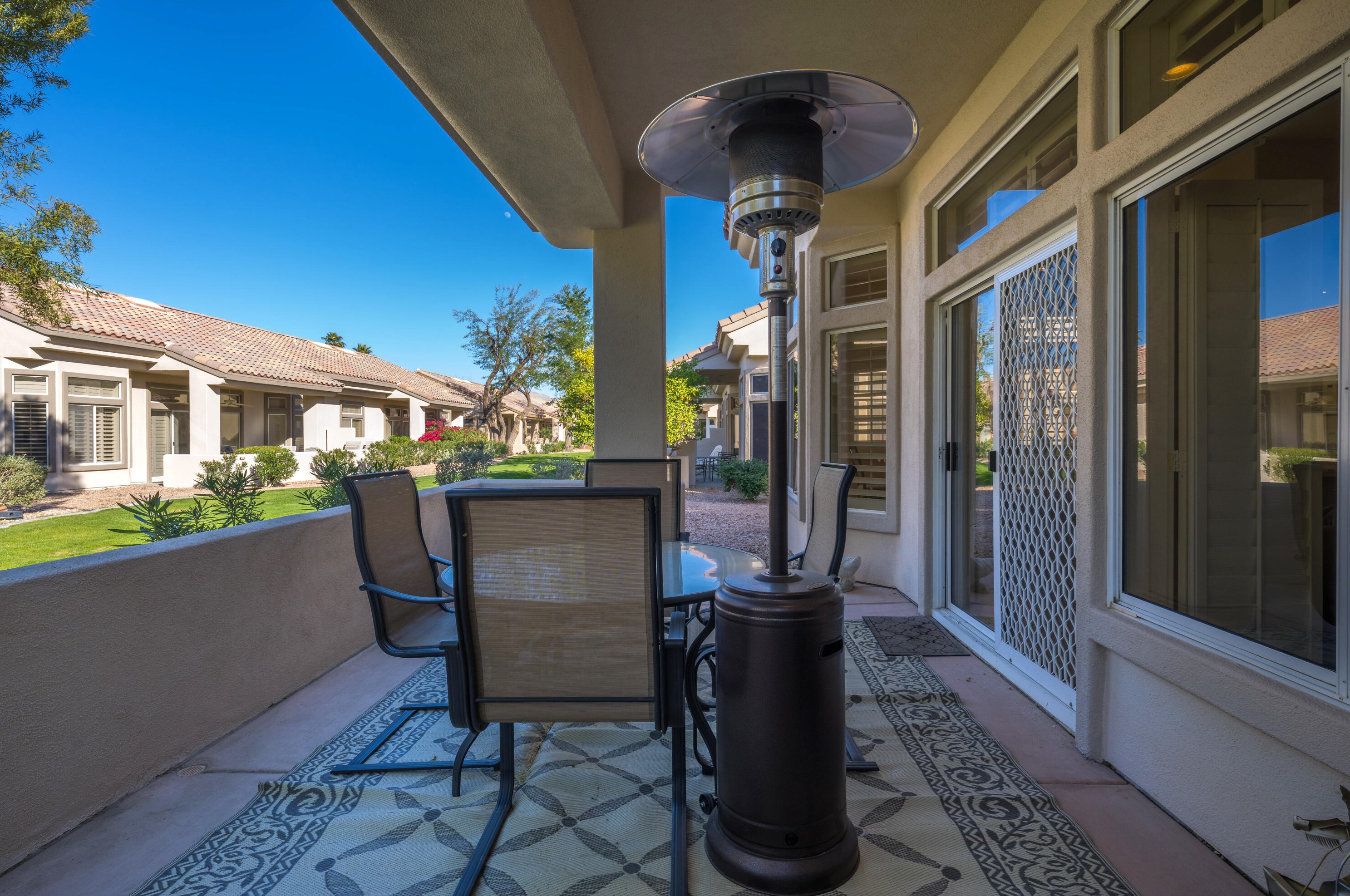 78358 Desert Willow Dr, Palm Desert, CA 92211-1323