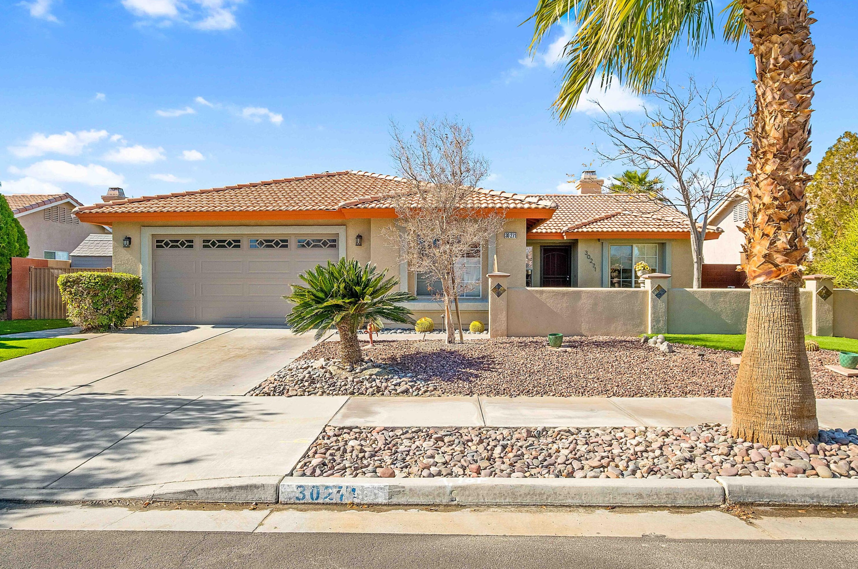 30271 Alexander Dr, Cathedral City, CA 92234-2884