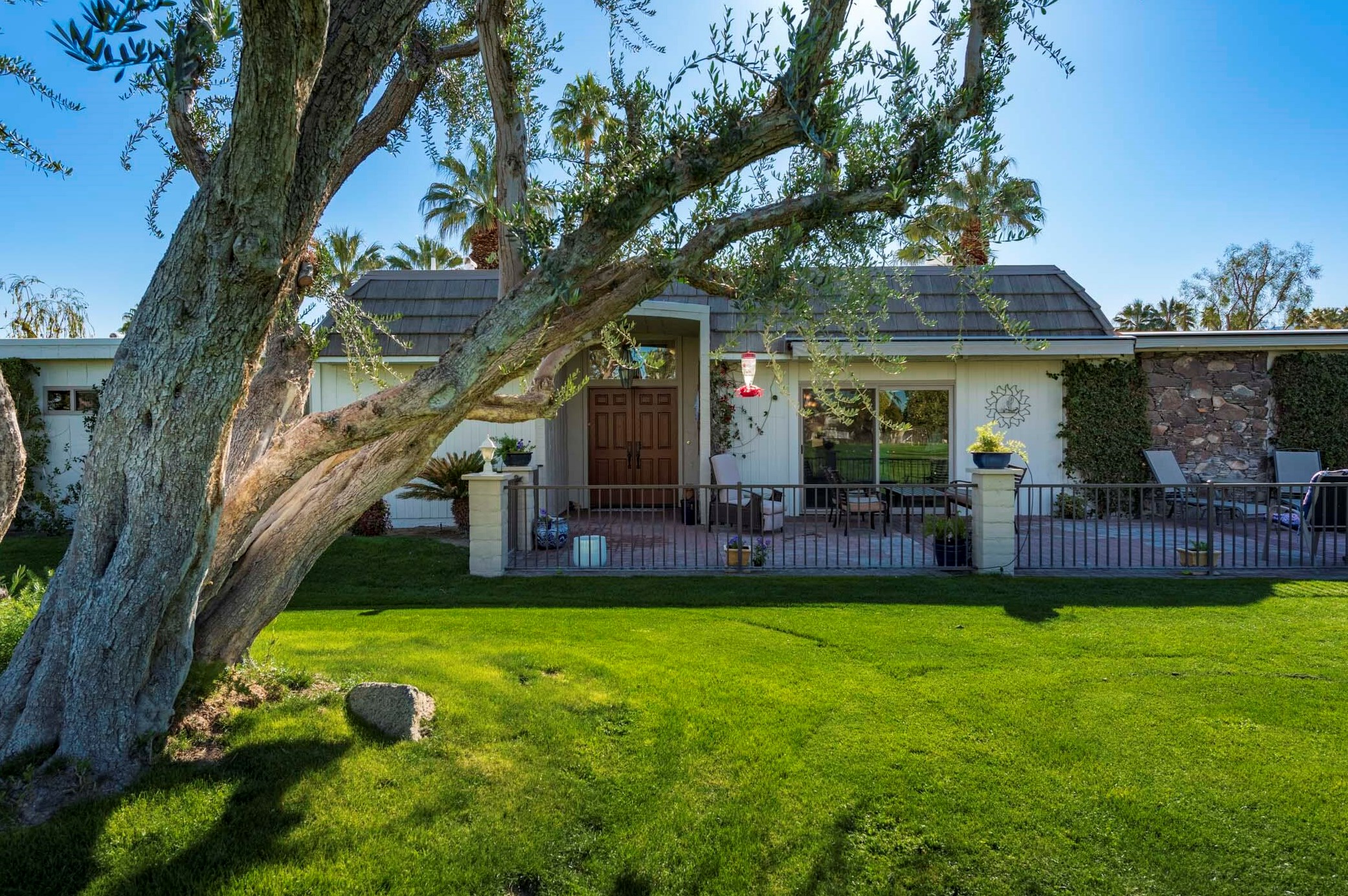 74916 Chateau Cir, Palm Desert, CA 92210-4504