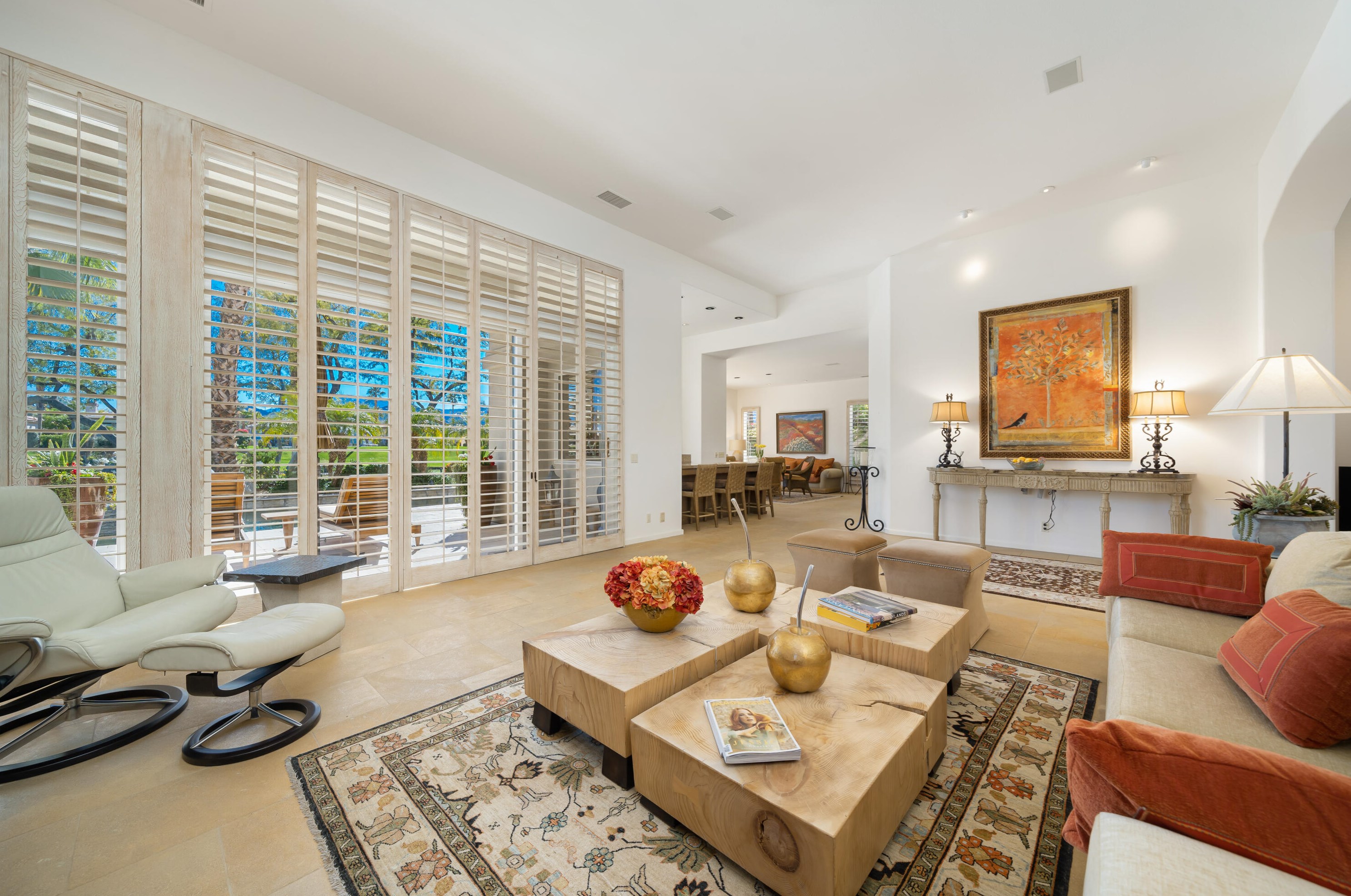 515 Tomahawk Dr, Palm Desert, CA 92211-7481