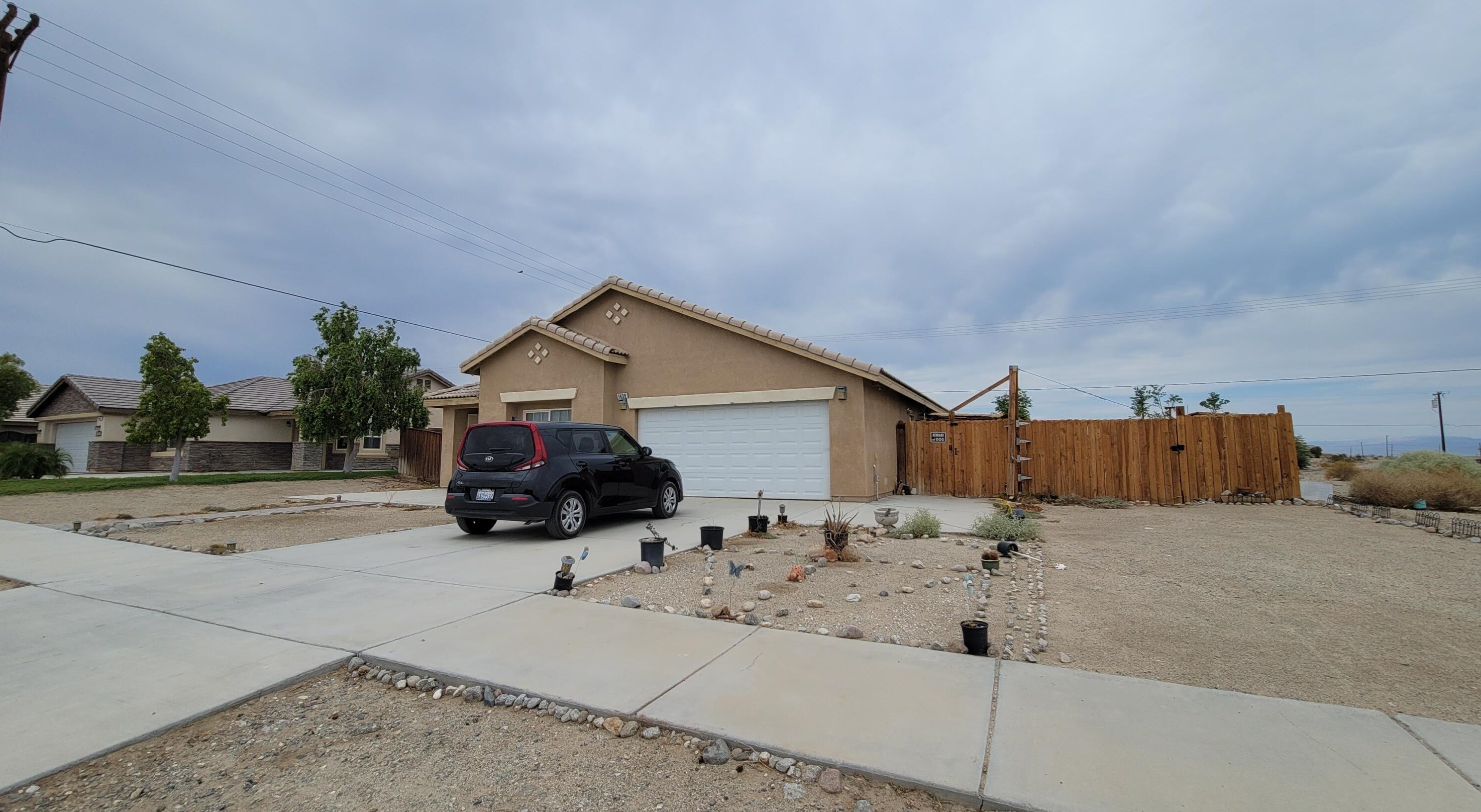 1438 Gemini Ave, Thermal, CA 92274-6516