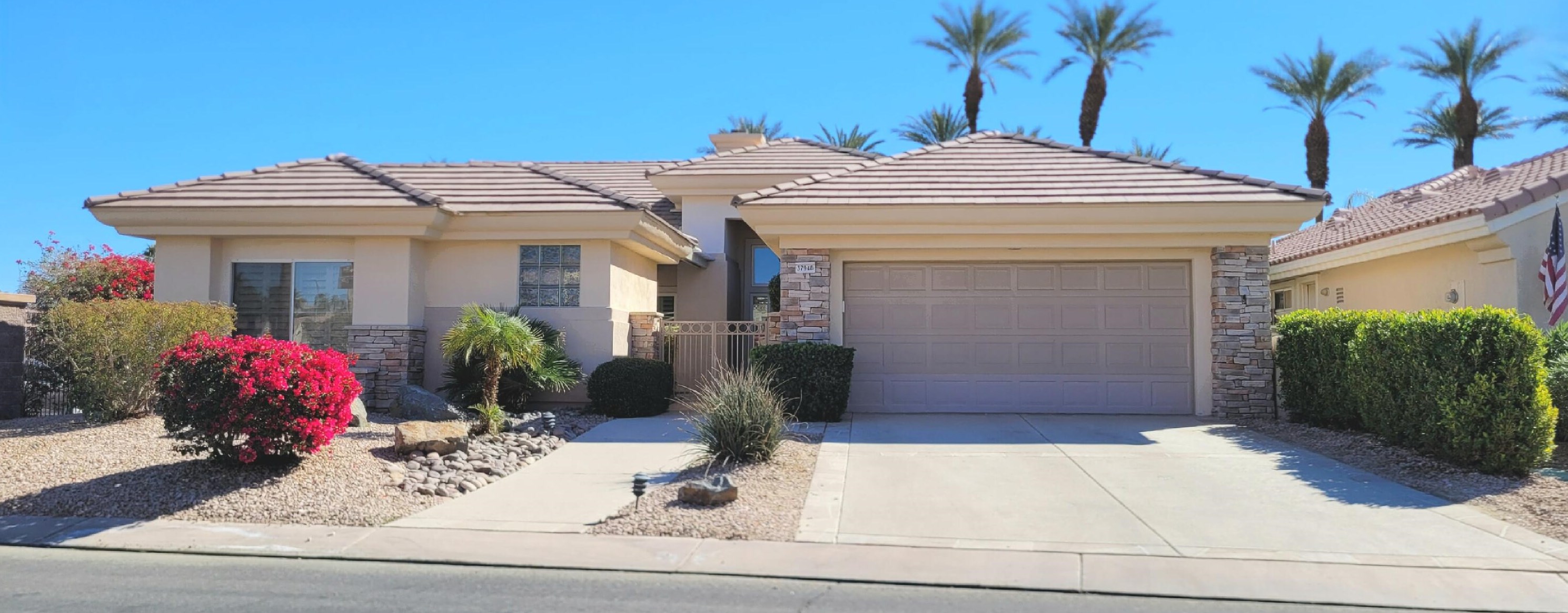 37948 Breeze Way, Palm Desert, CA 92211-1373
