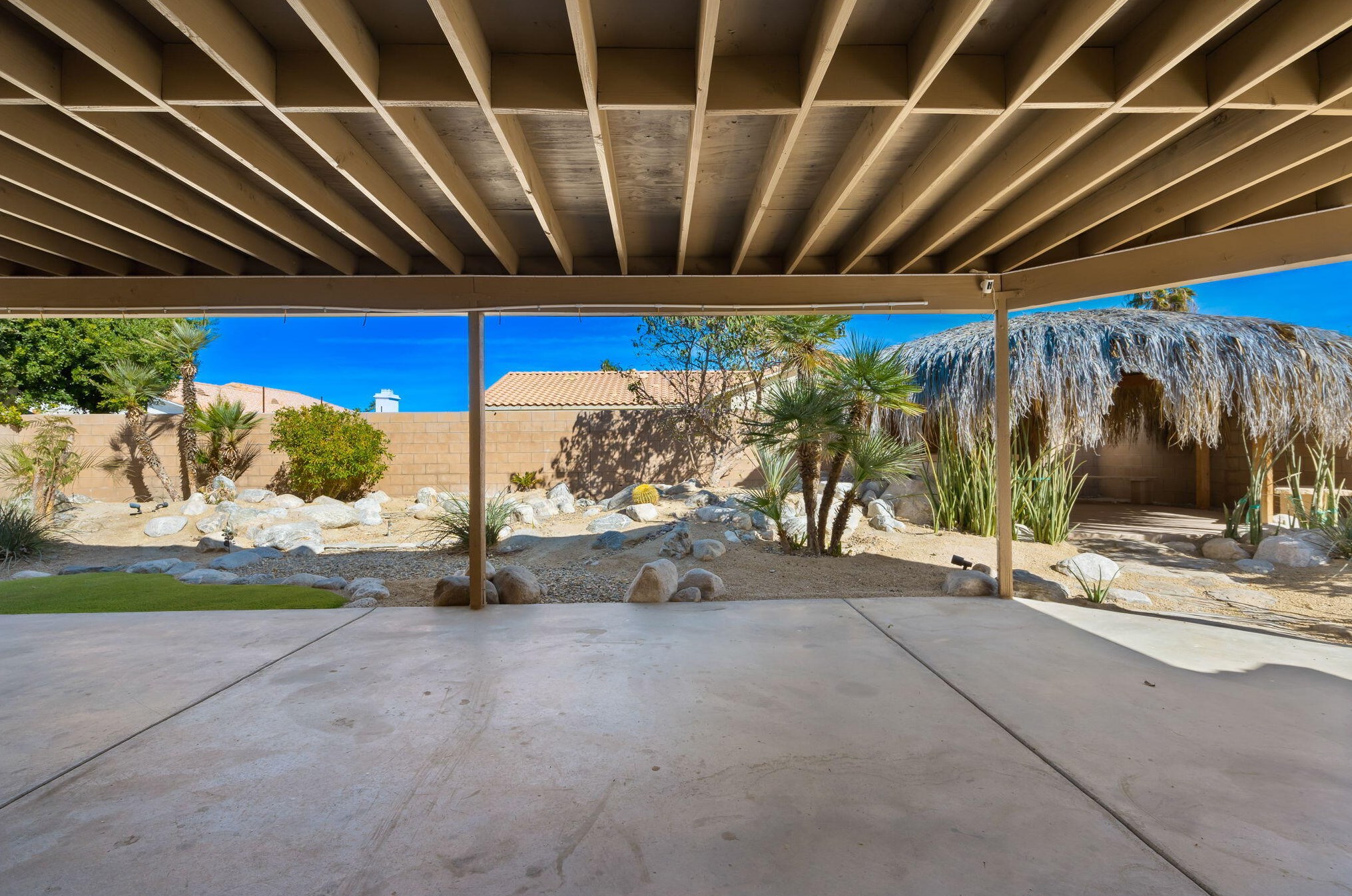68300 Peladora Rd, Cathedral City CA  92234-5679 exterior