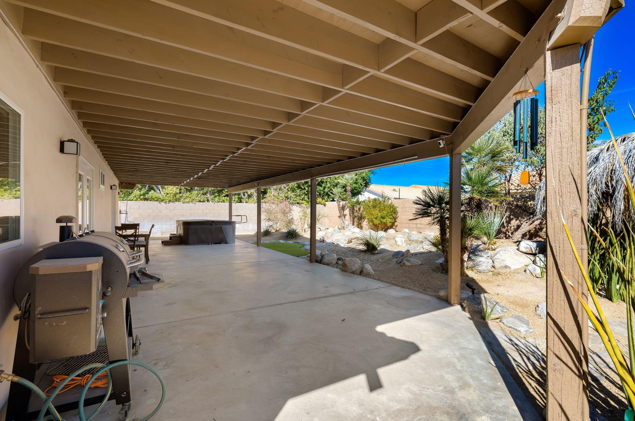 68300 Peladora Rd, Cathedral City CA  92234-5679 exterior