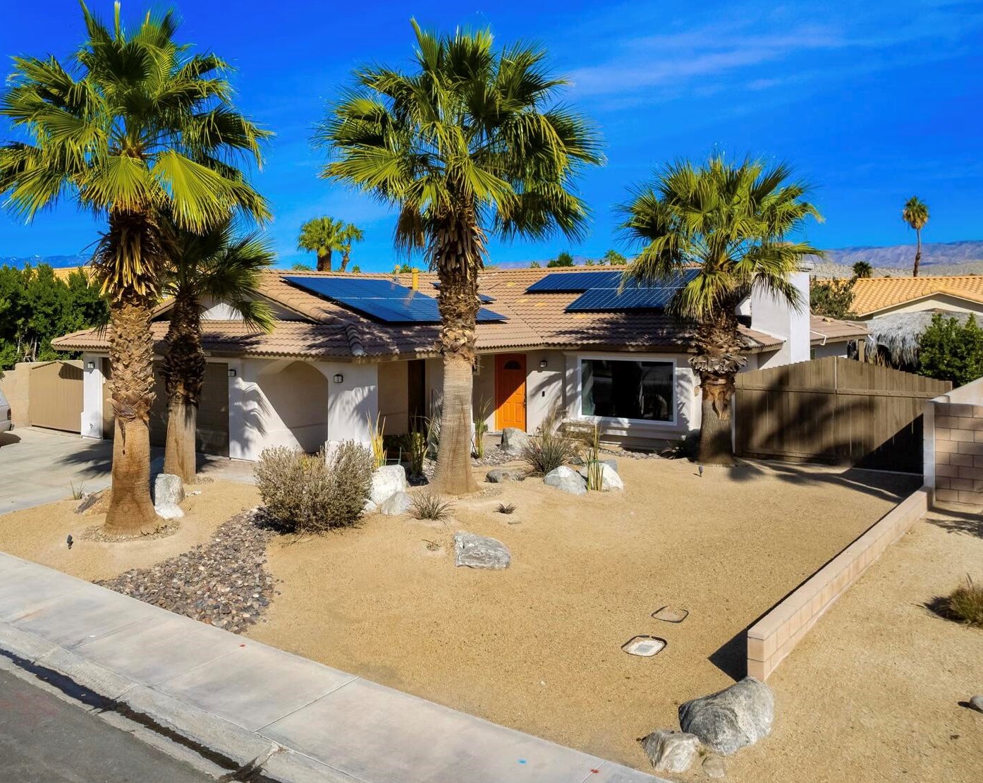 68300 Peladora Rd, Cathedral City CA  92234-5679 exterior