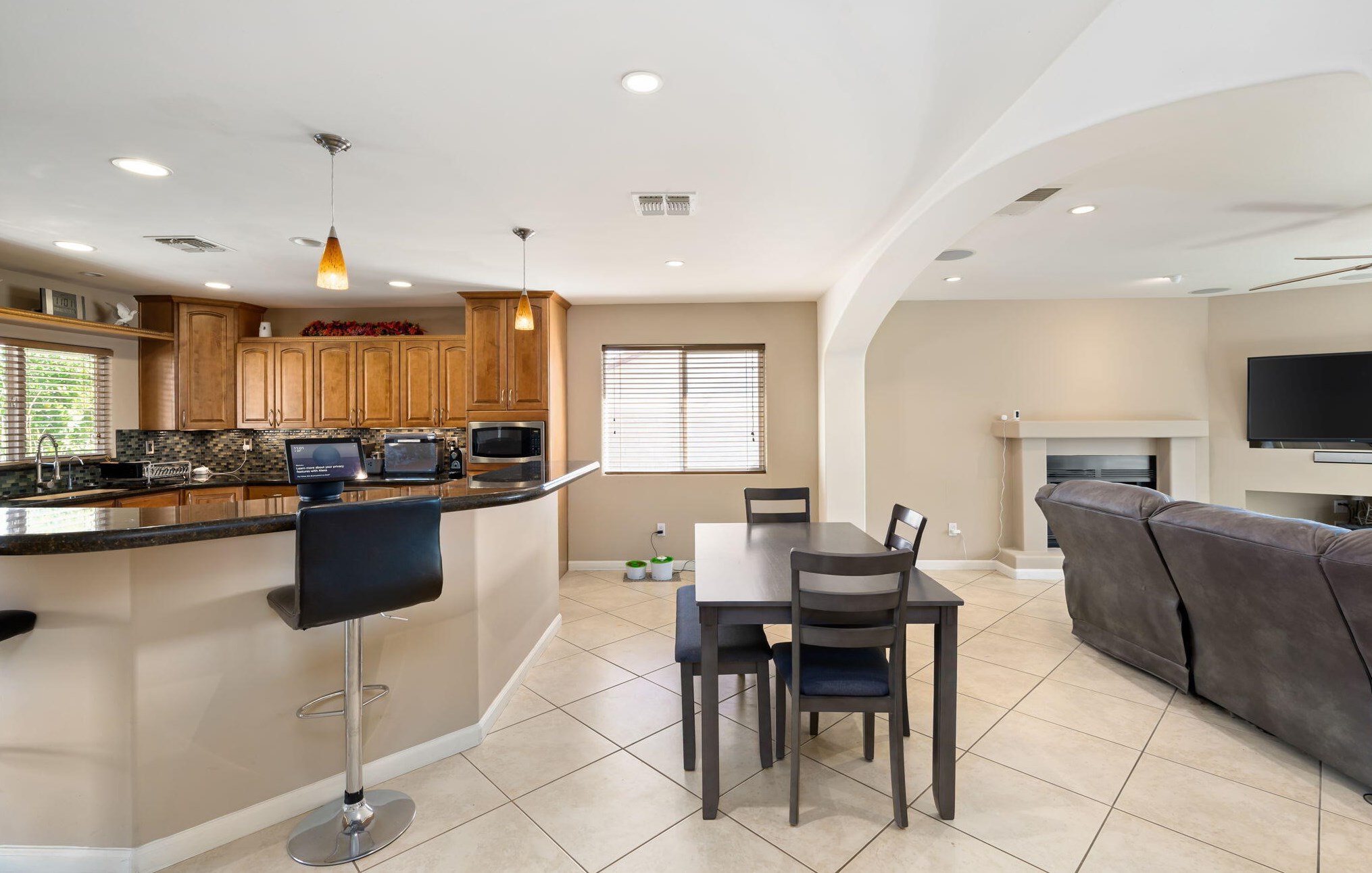68300 Peladora Rd, Cathedral City CA  92234-5679 exterior