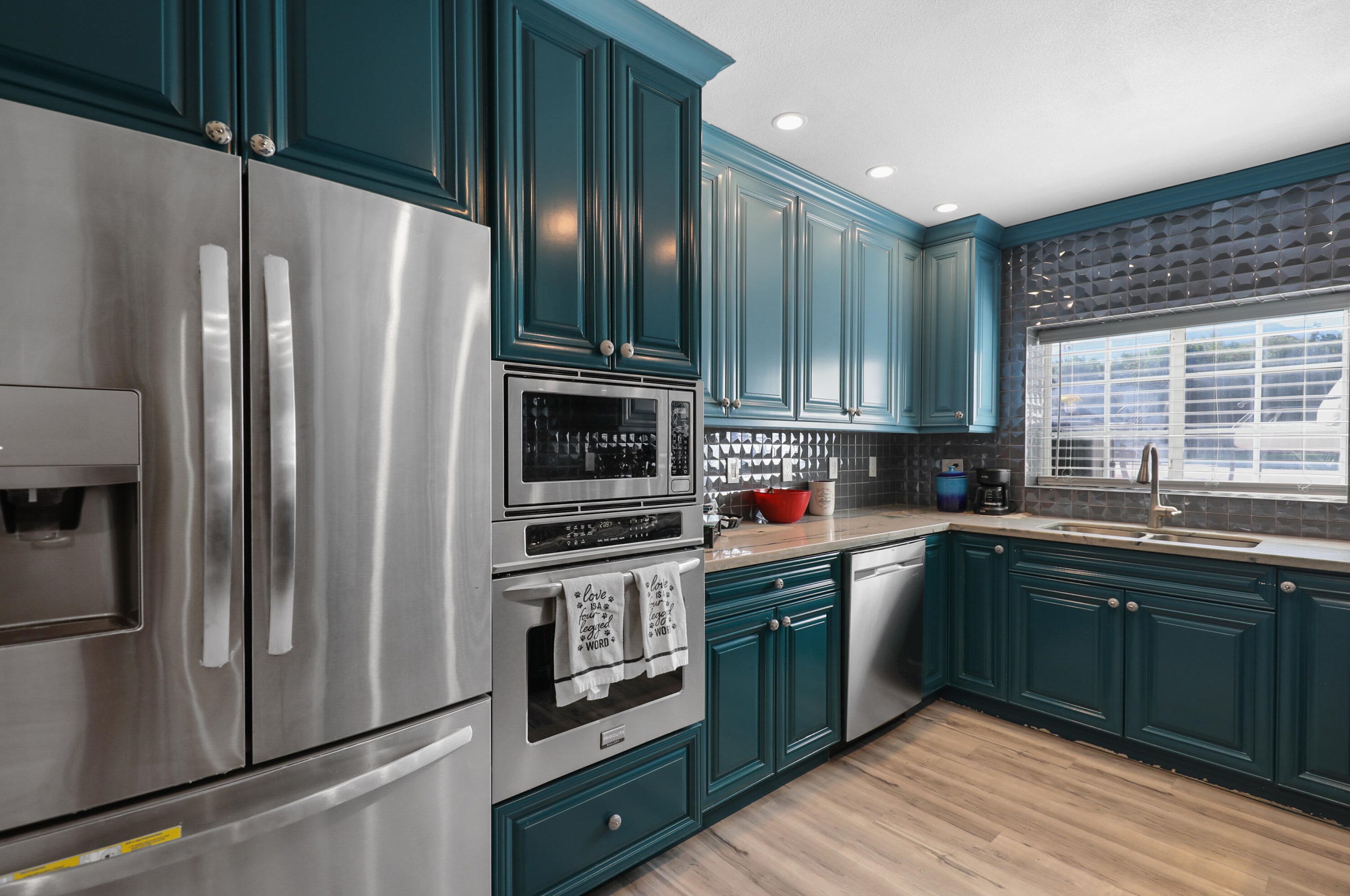 68725 Minerva Rd, Cathedral City CA  92234-3872 exterior