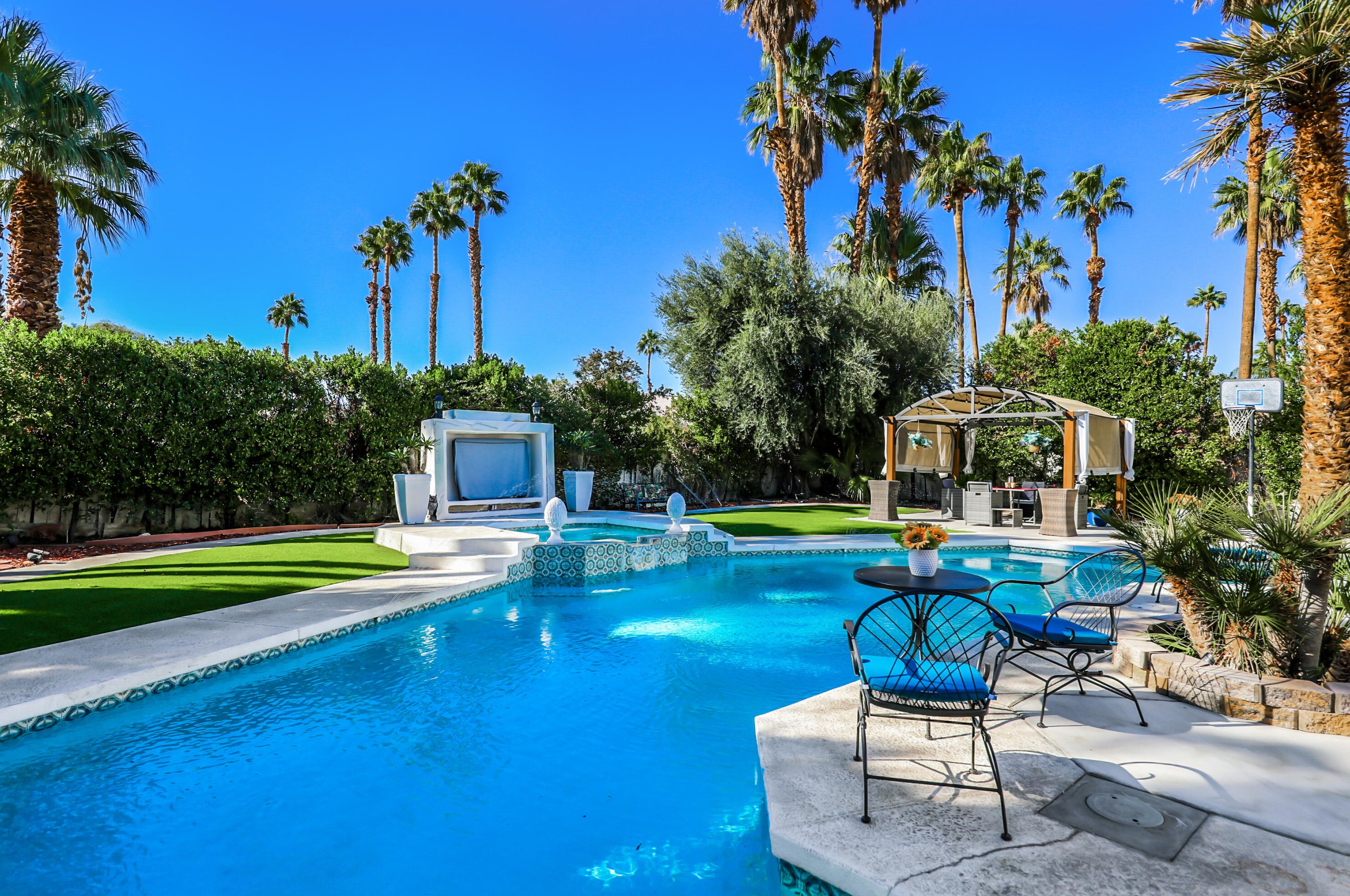 68725 Minerva Rd, Cathedral City CA  92234-3872 exterior