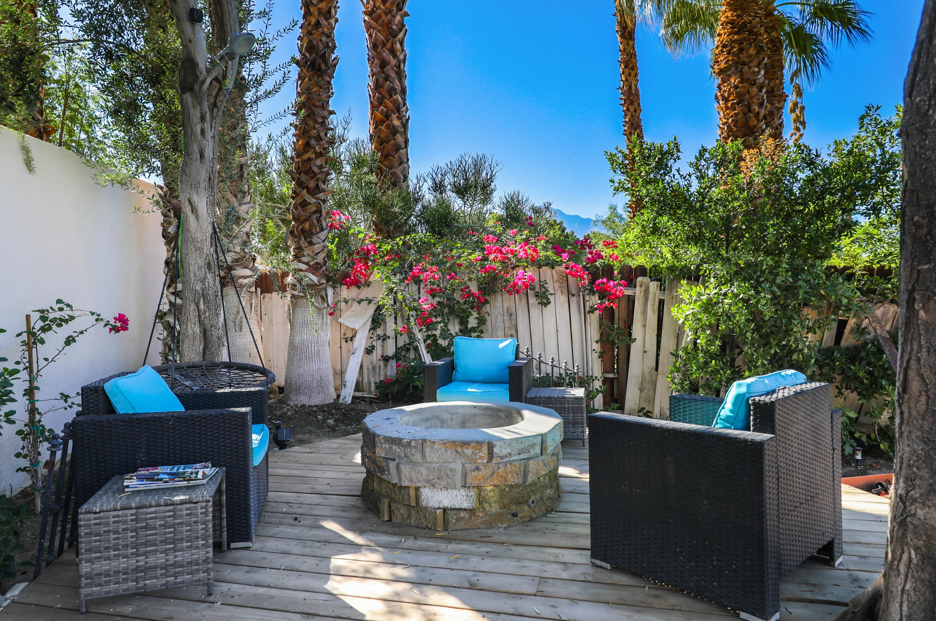 68725 Minerva Rd, Cathedral City CA  92234-3872 exterior