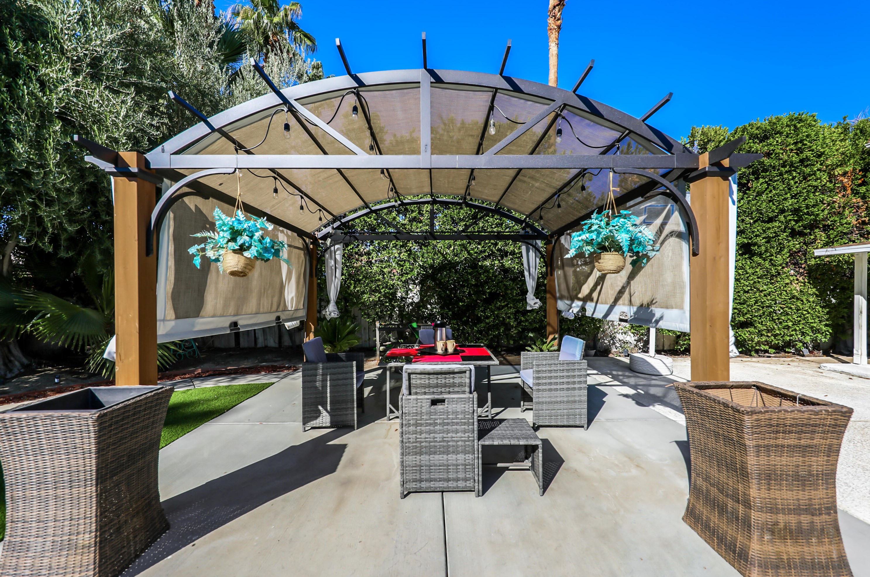 68725 Minerva Rd, Cathedral City CA  92234-3872 exterior