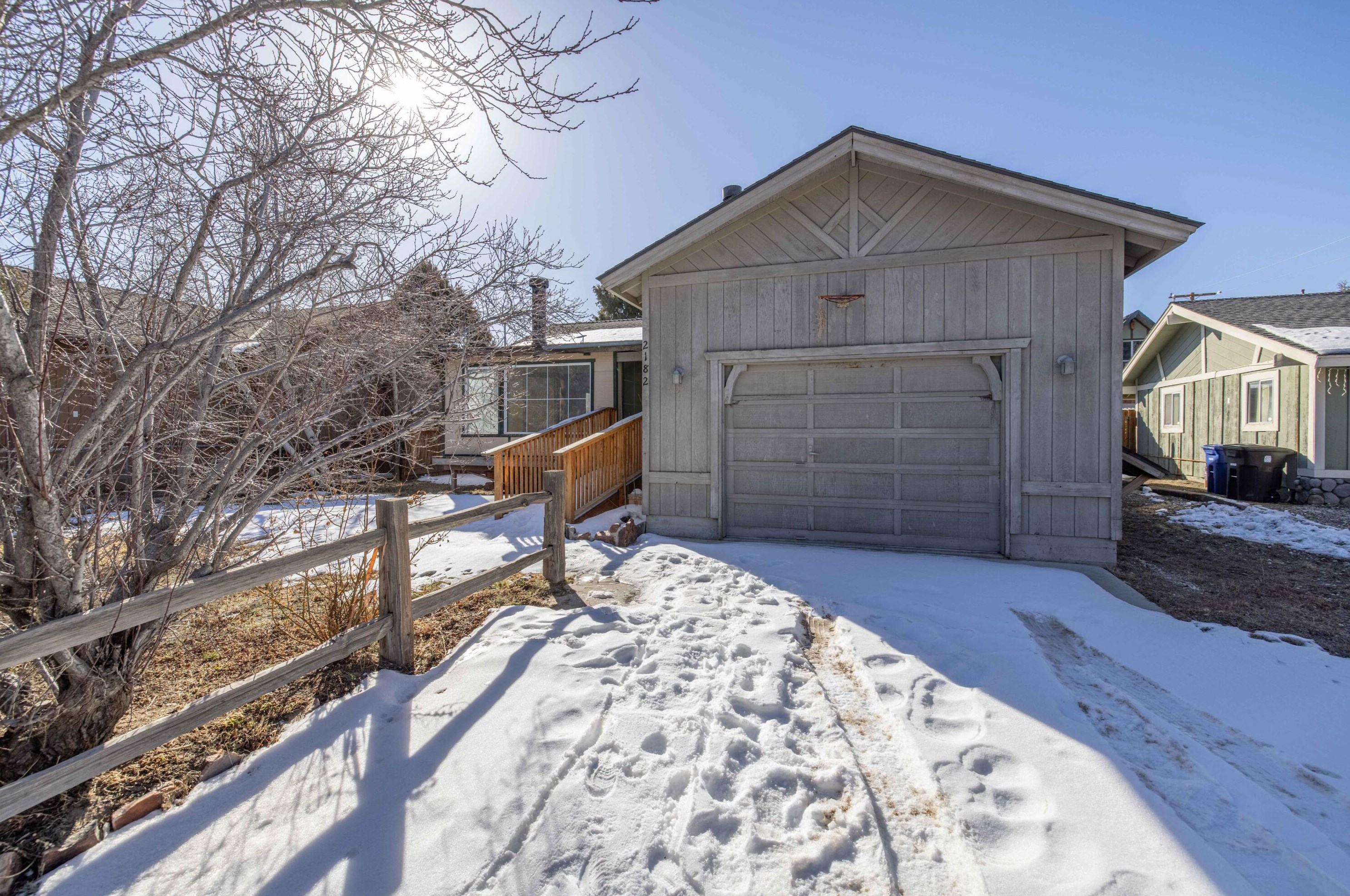 2182 2nd Ln, Big Bear City, CA 92314