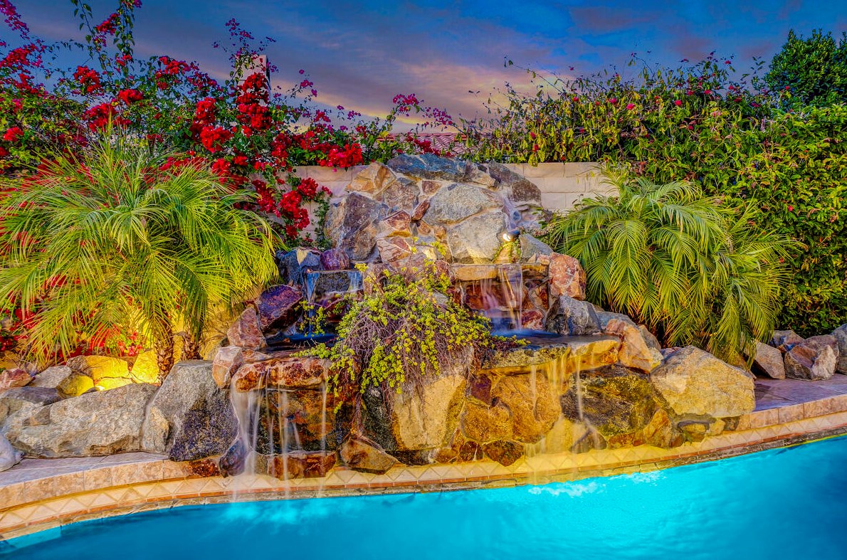 76932 Comanche Ln, Palm Desert, CA 92210-8105