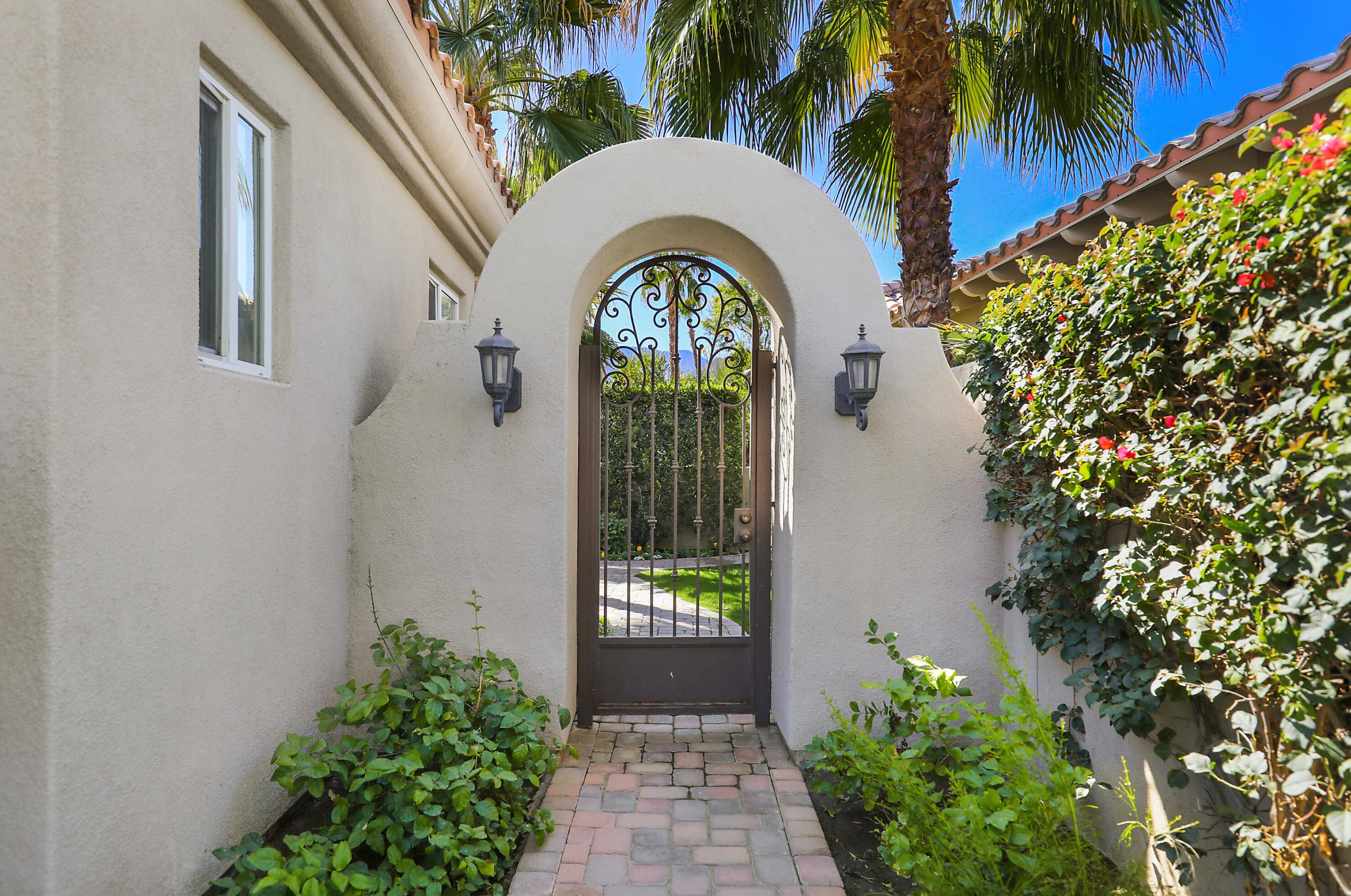 80099 Via Tesoro, La Quinta, CA 92253