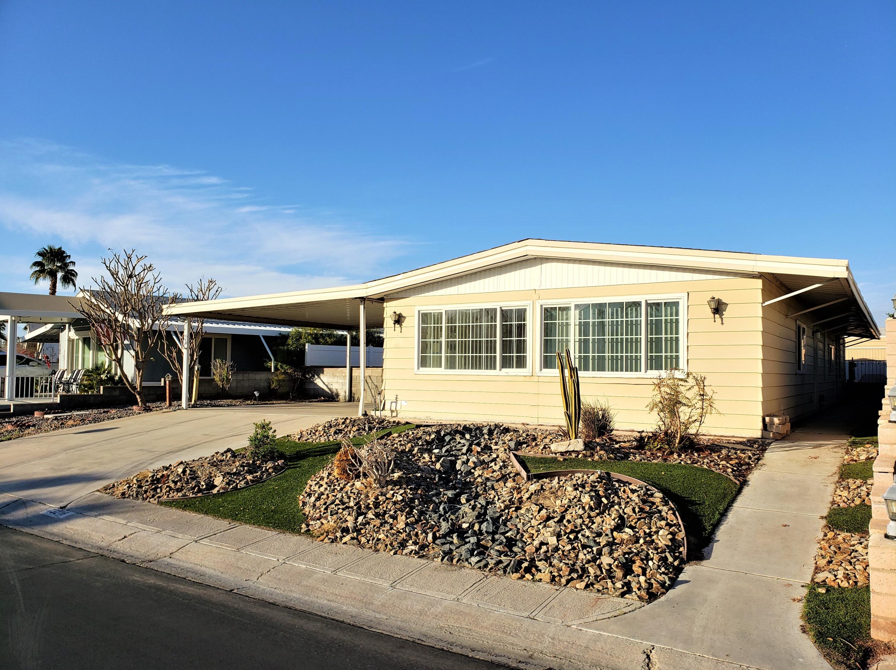 73216 Cabazon Peak Dr, Palm Desert, CA 92260
