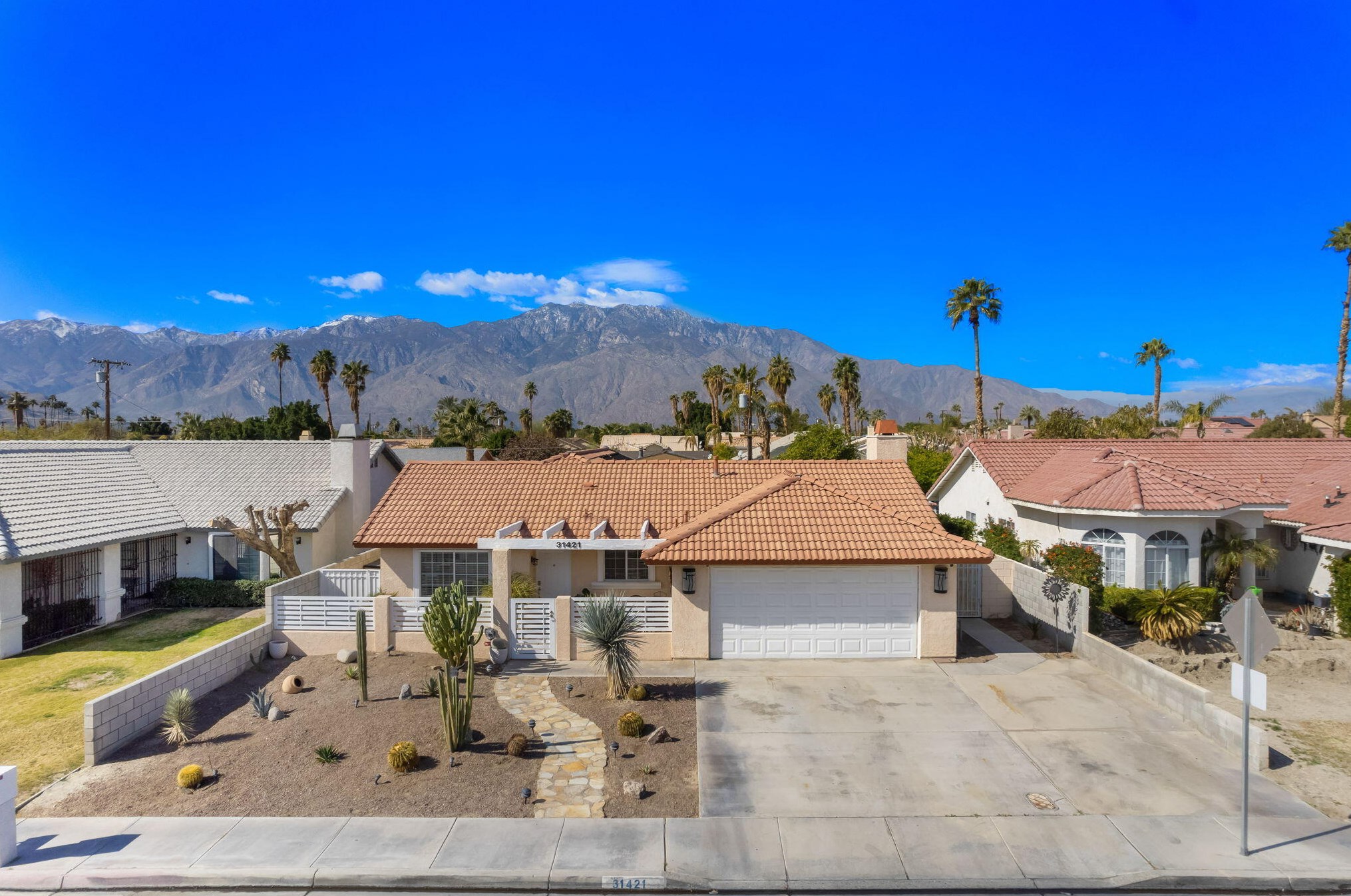 31421 Avenida Del Yermo, Cathedral City, CA 92234-3068