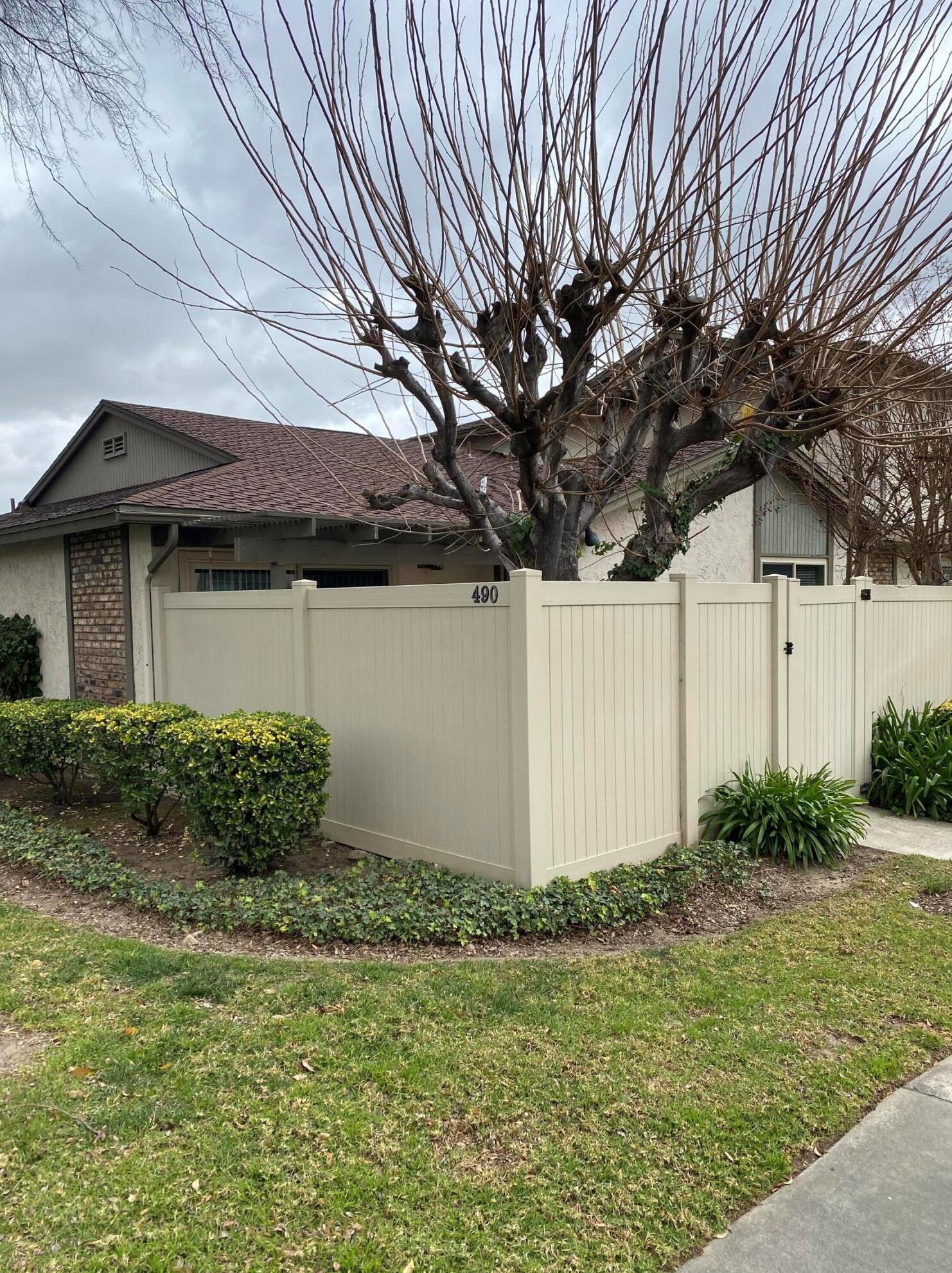 490 D St, Upland, CA 91786