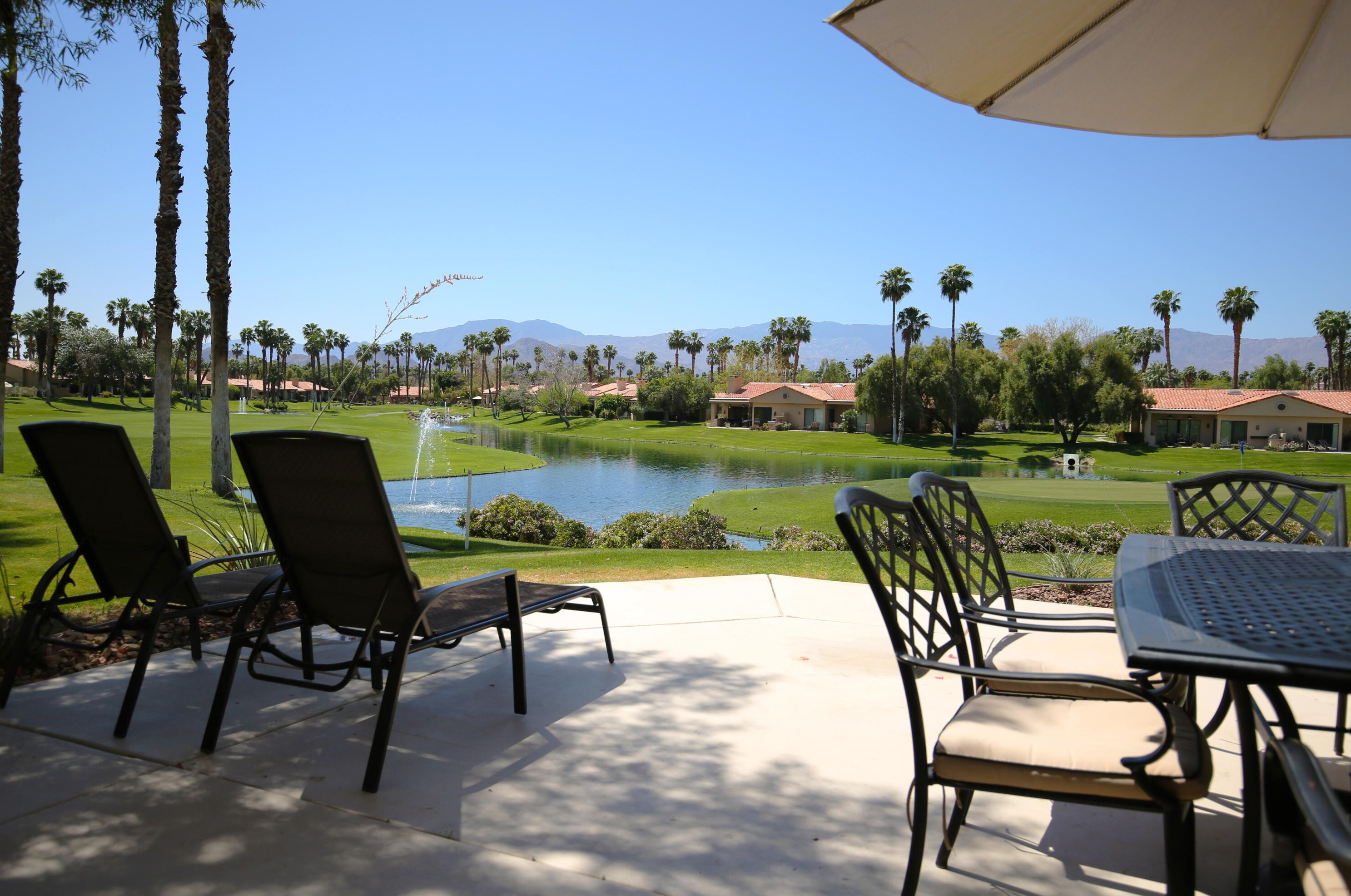 38113 Crocus Ln, Palm Desert, CA 92211-5071