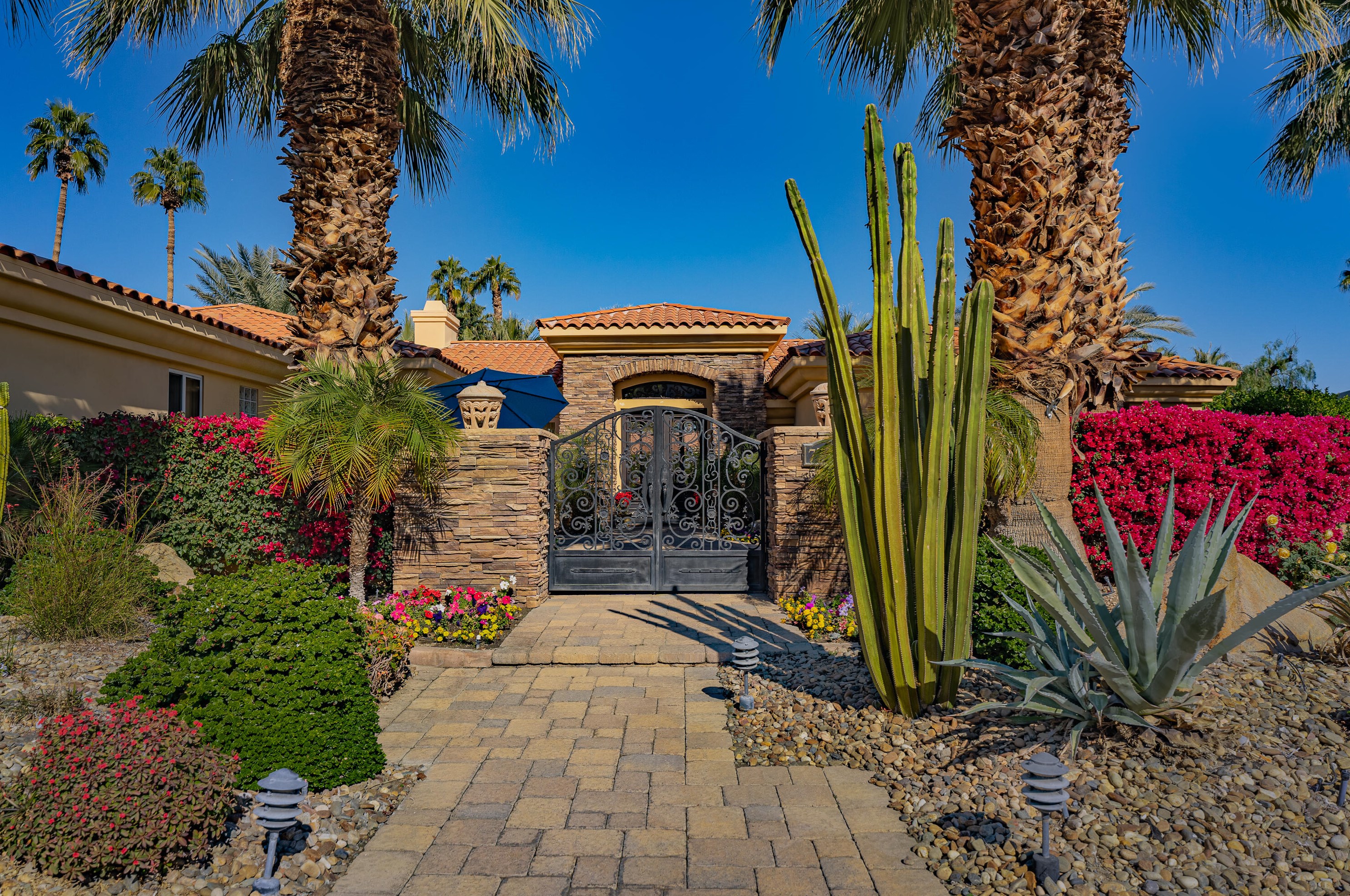 77350 Black Mountain Trl, Palm Desert, CA 92210-9185