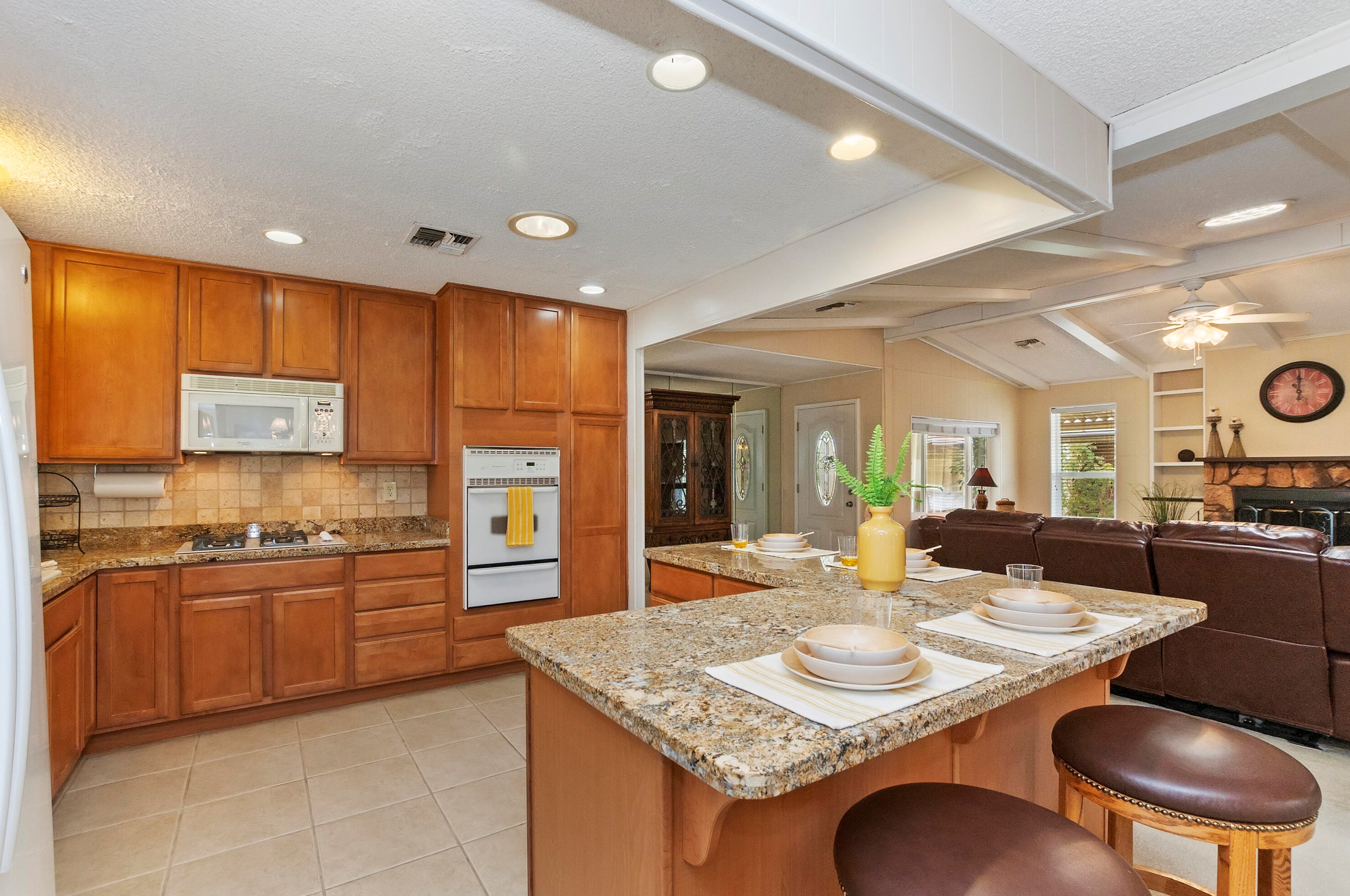 73450 Country Club Dr #229, Palm Desert, CA 92260